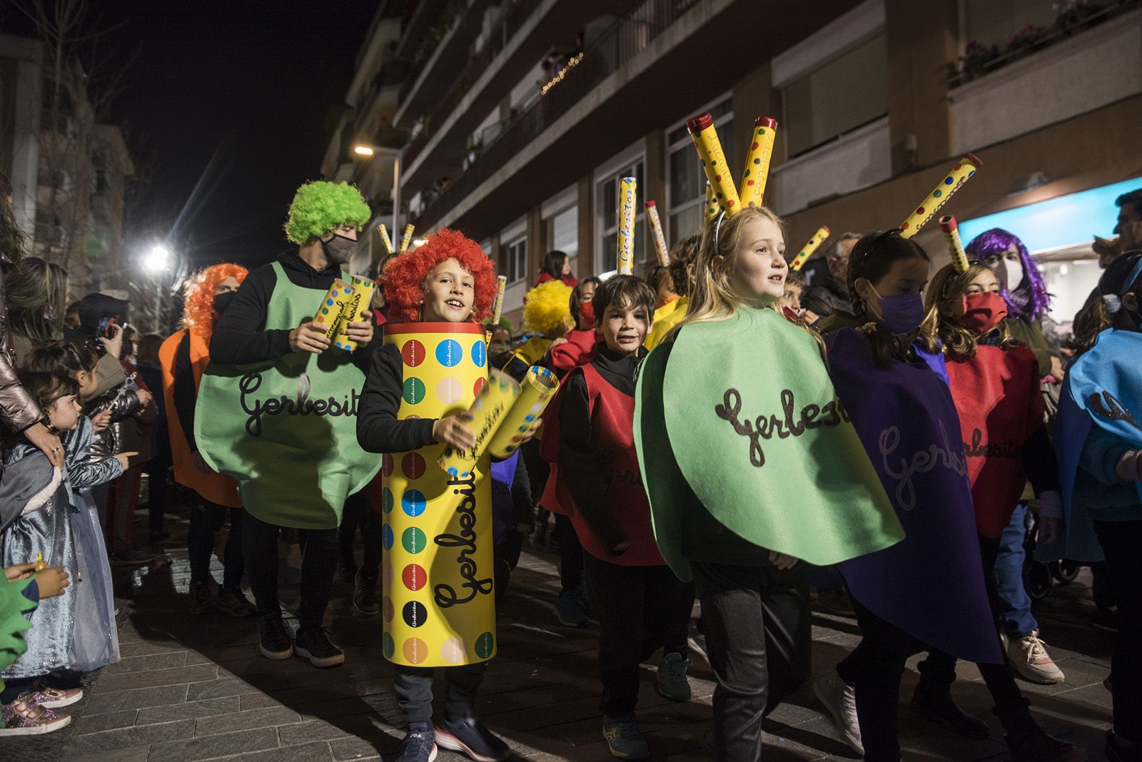Rua de Comparses de Carnaval. Foto: Bernat Millet.