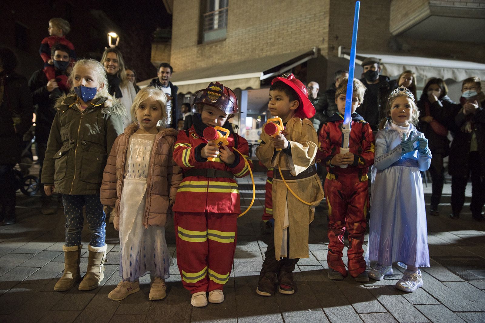 Rua de Comparses de Carnaval. Foto: Bernat Millet.