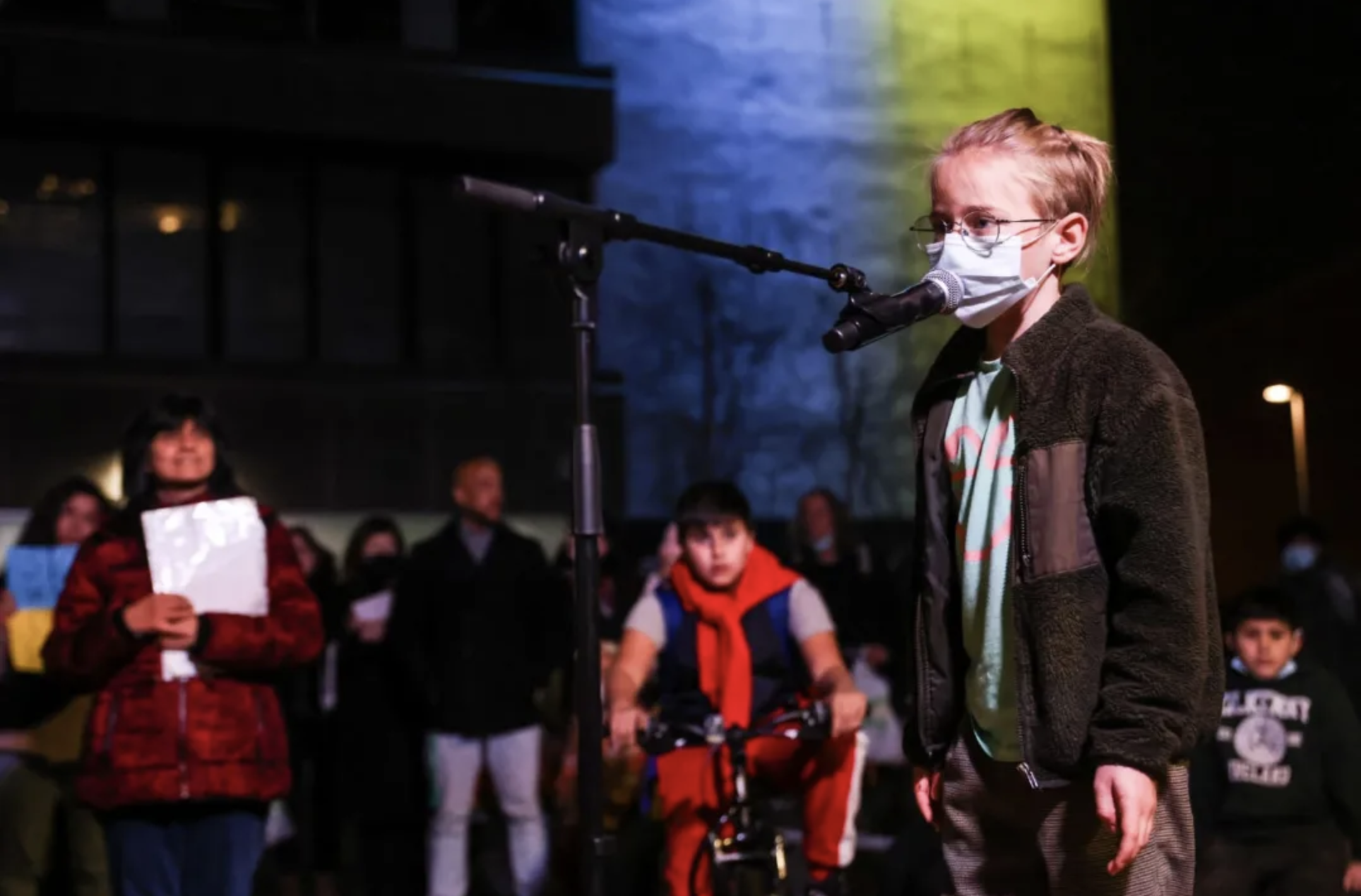 Manifestació a Sant Cugat en rebuig a la guerra d'Ucraïna. FOTO: Lali Puig