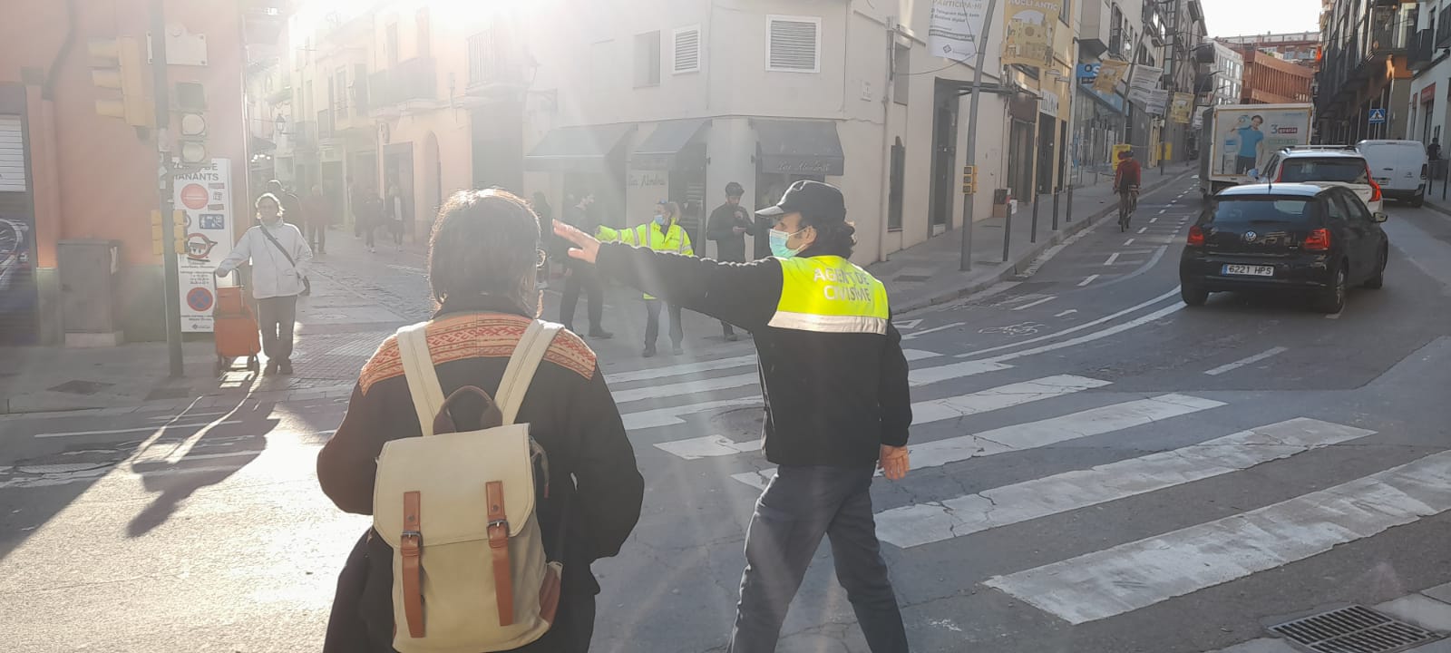 Agents de civisme regulant el trànsit FOTO: TOT Sant Cugat 