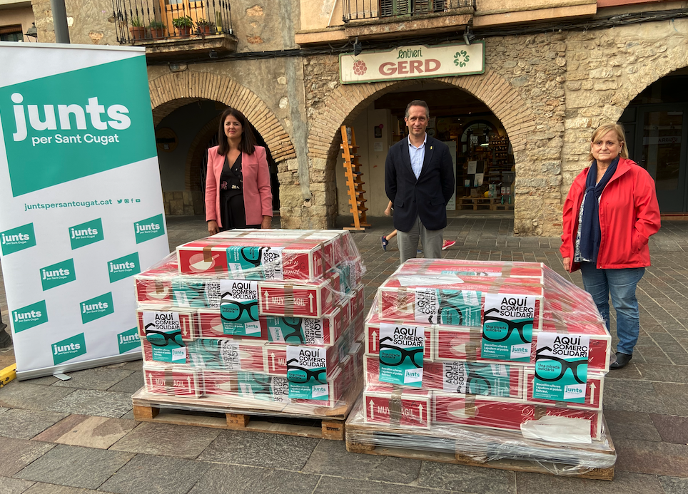 Recollida d'ulleres. FOTO: Junts