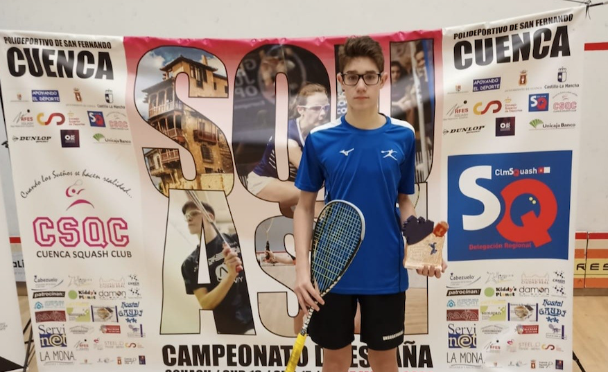 Marc Altarriba, del Club Malibú Esportiu, va caure en la final del Campionat d'Espanya d'Esquaix sub-17. FOTO: Cedida