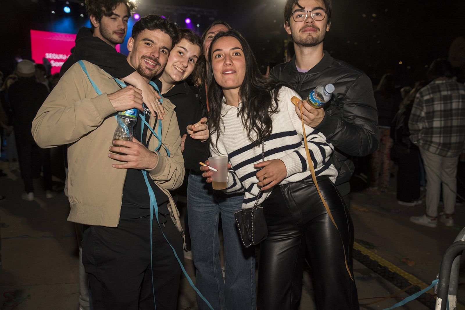 Tindercat presencial per Sant Jordi. FOTO: Bernat Millet.