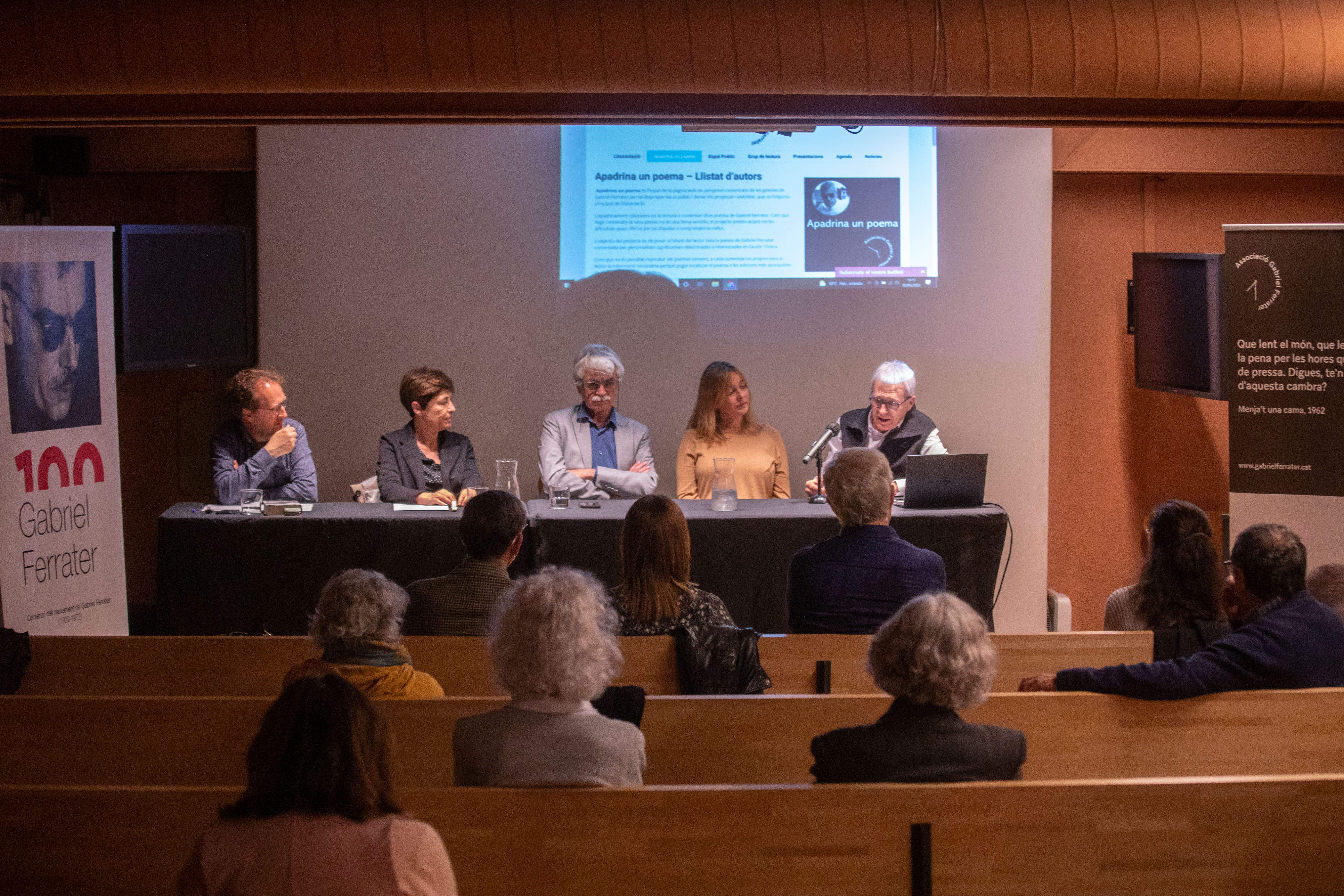 Enric Blanes, Lluïsa Julià, Lluís Quintana, Carlota Casas i Enric Sullà. FOTO: Ajuntament