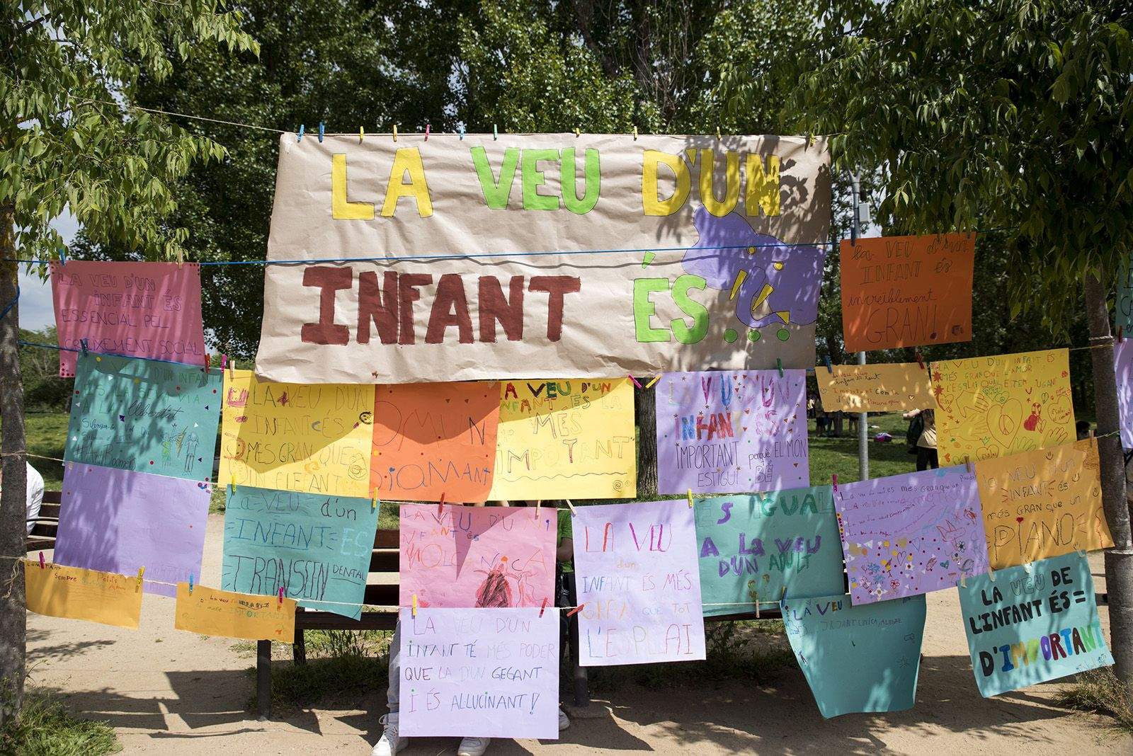 Sant Cugat va acollir més de 3.000 joves en l'edició d'enguany de l'Esplaiada, el colofó de la qual va ser en un acte unitari. FOTO: Bernat Millet