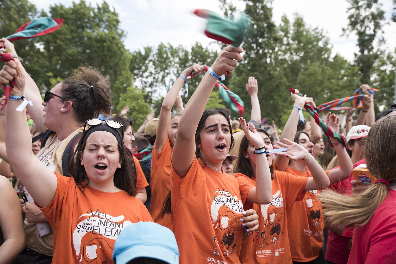 Sant Cugat va acollir més de 3.000 joves en l'edició d'enguany de l'Esplaiada, el colofó de la qual va ser en un acte unitari. FOTO: Bernat Millet