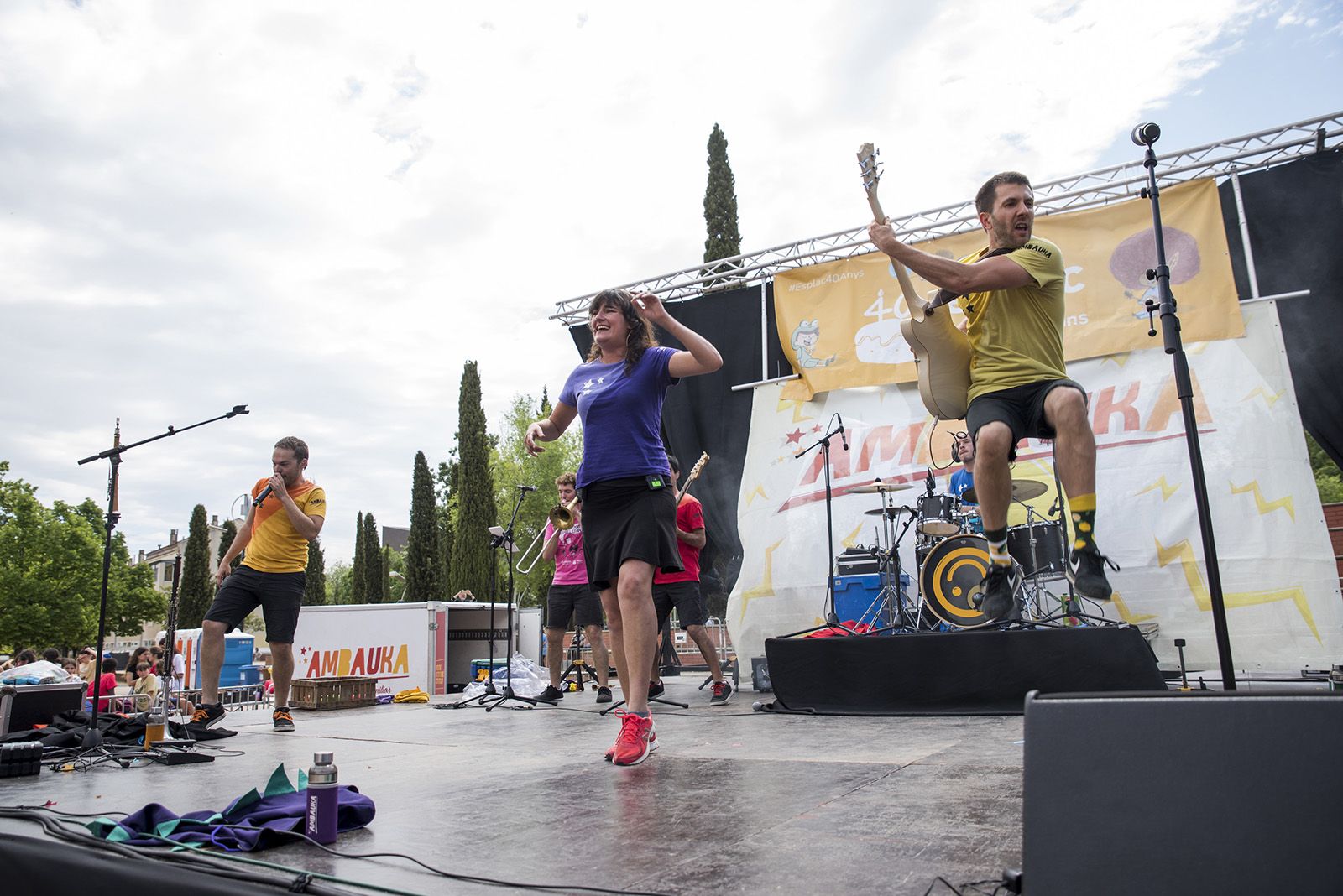 Sant Cugat va acollir més de 3.000 joves en l'edició d'enguany de l'Esplaiada, el colofó de la qual va ser en un acte unitari. FOTO: Bernat Millet