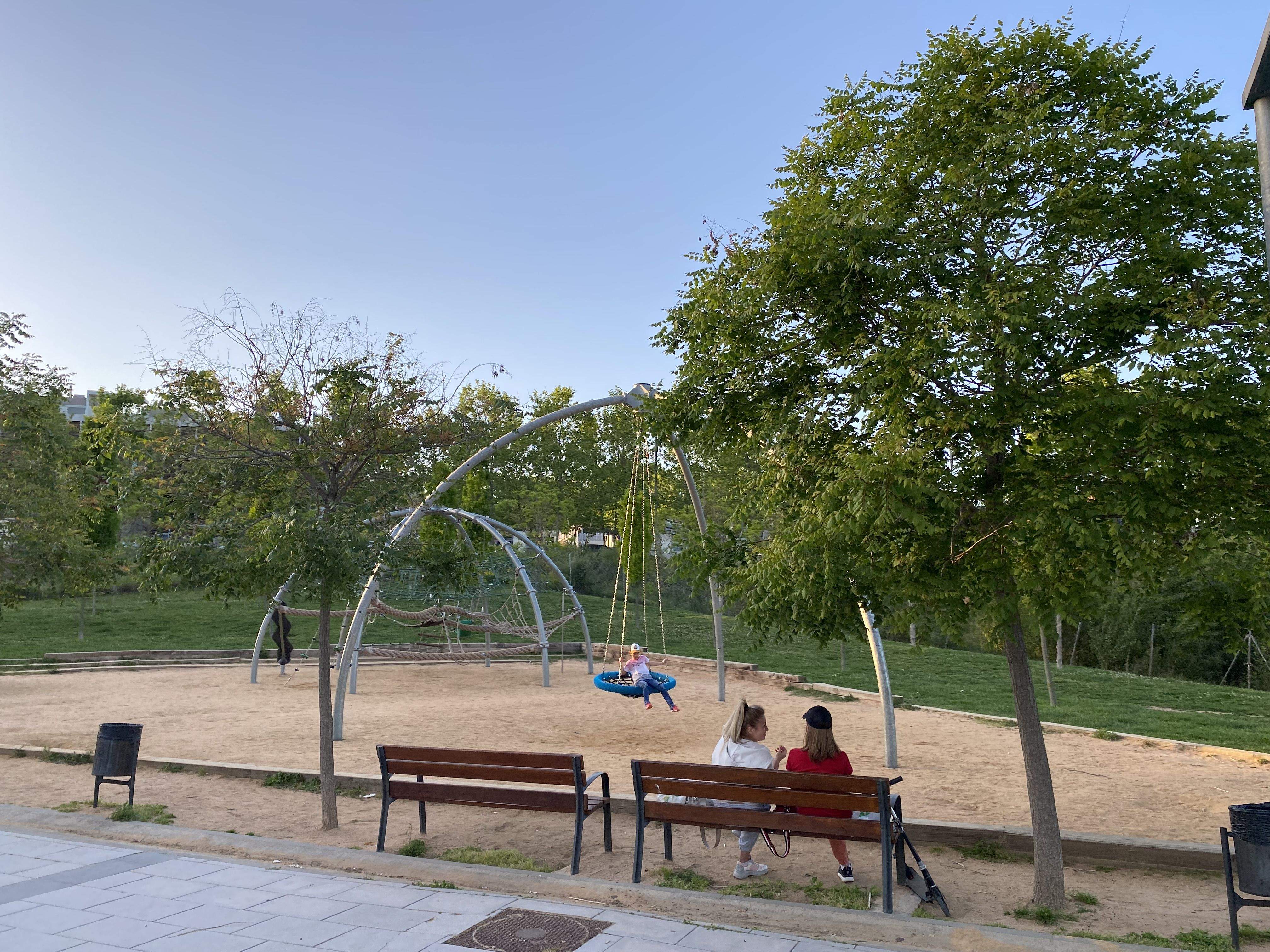 Els parcs infantils són un dels objectius de la moció