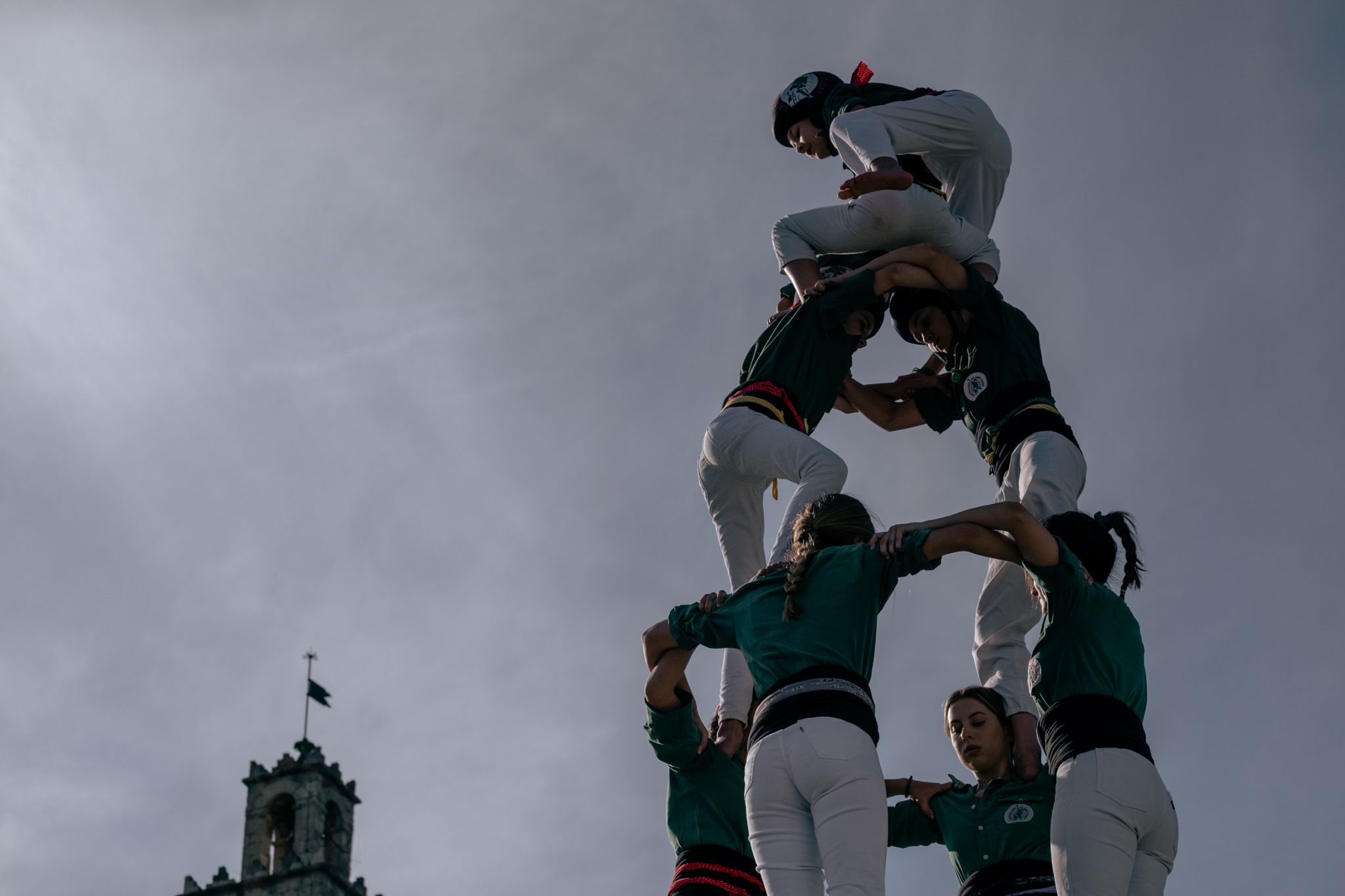 Els Castellers de Sant Cugat durant la vigília de la Diada de Sant Ponç. FOTO: Ale Gómez