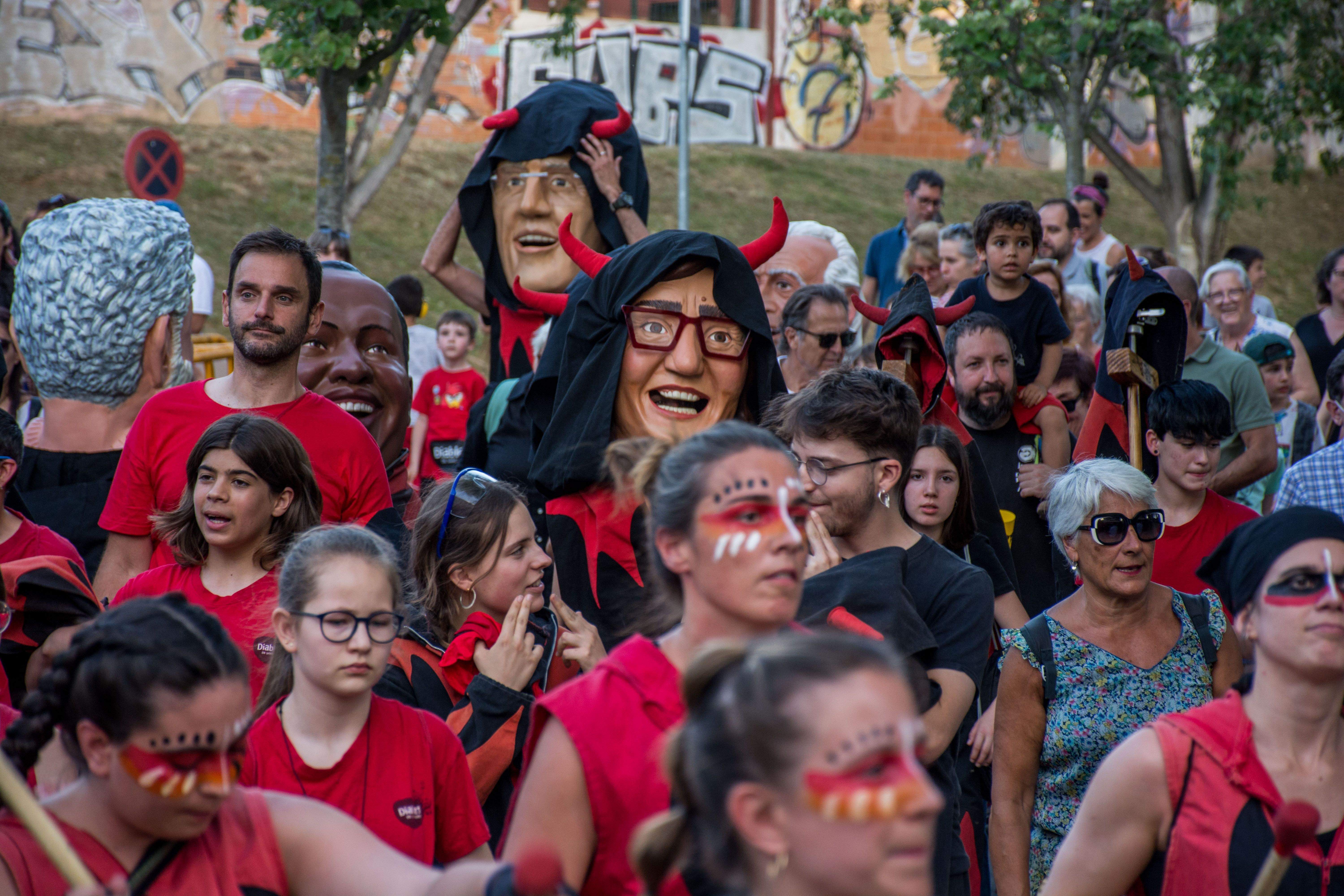 Cercavila per anar a buscar el Boc de Can Vernet. FOTO: Carmelo Jiménez