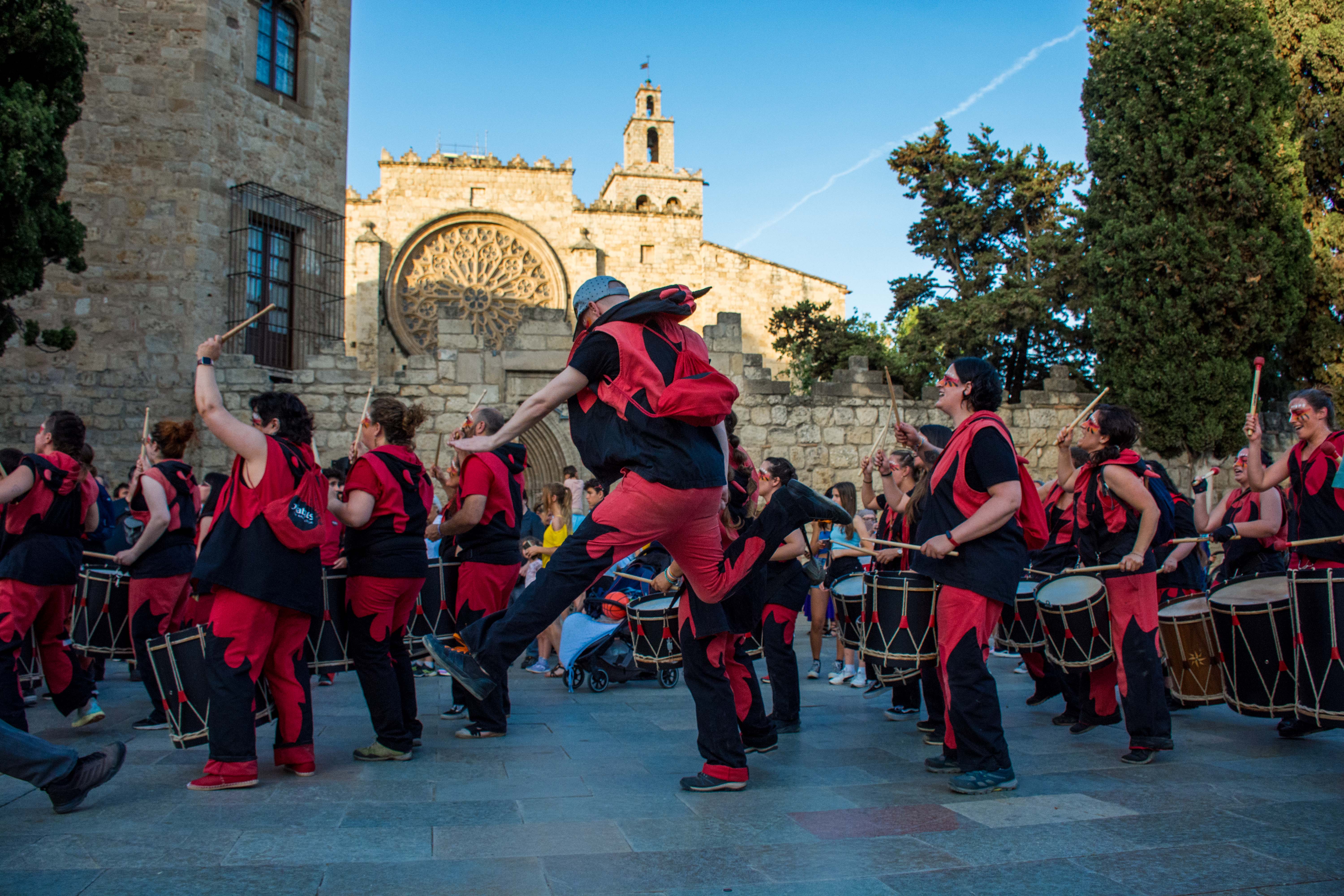 Cercavila per anar a buscar el Boc de Can Vernet. FOTO: Carmelo Jiménez