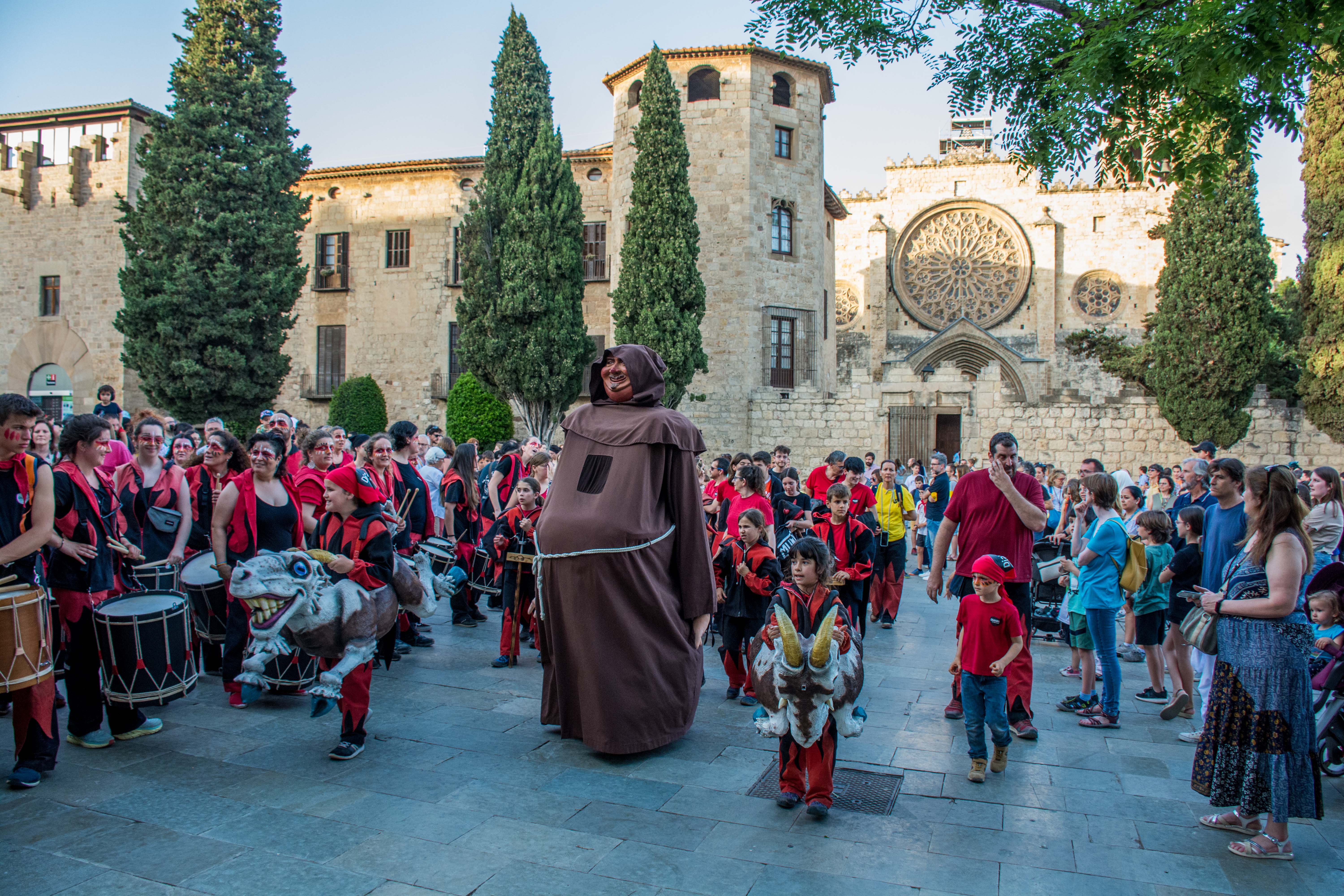 Cercavila per anar a buscar el Boc de Can Vernet. FOTO: Carmelo Jiménez