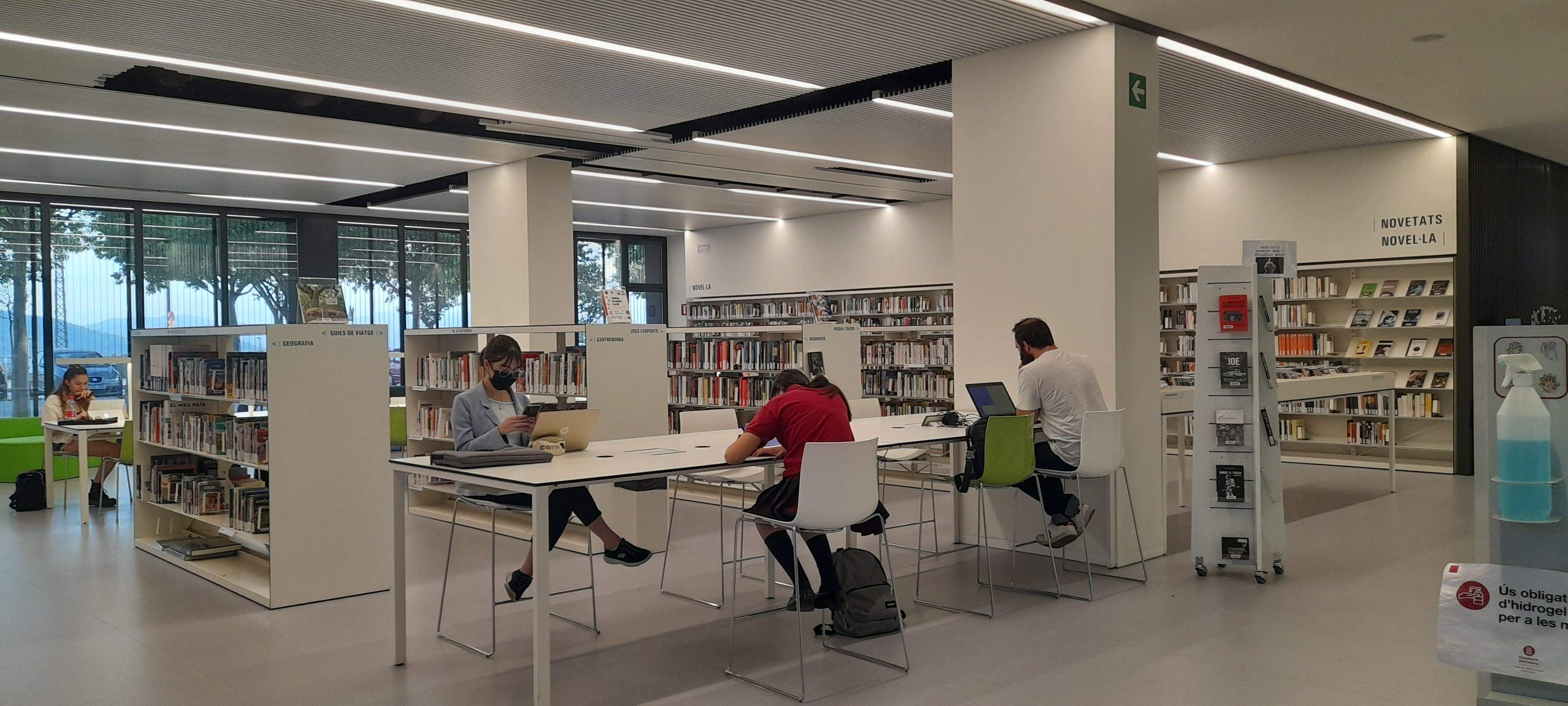 Biblioteca Miquel Batllori de Volpelleres. FOTO: Cristina Cabasés