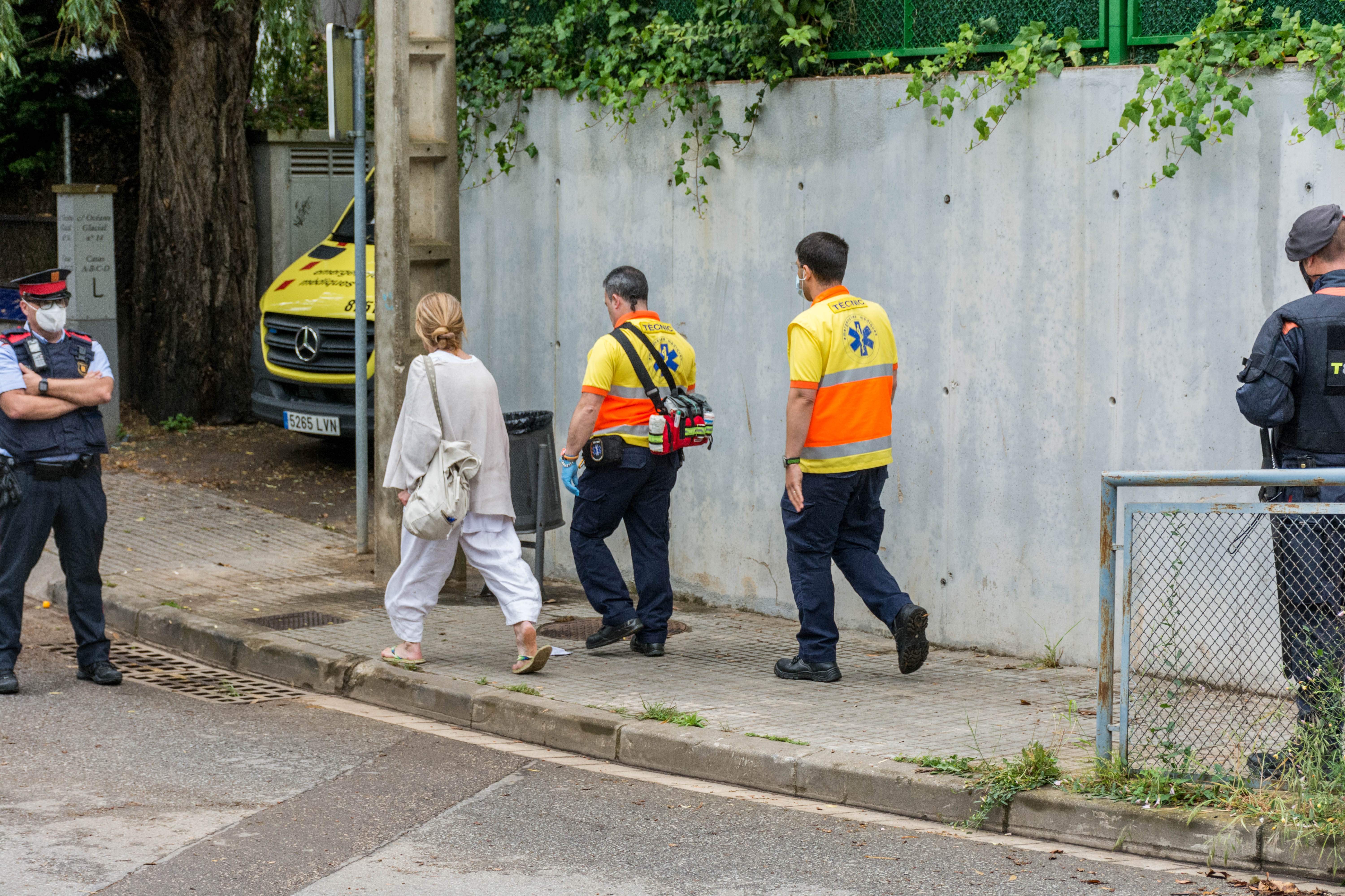 Serveis d'emergències i Bombers de la Generalitat també han assistit al lloc FOTO: Carmelo Jiménez