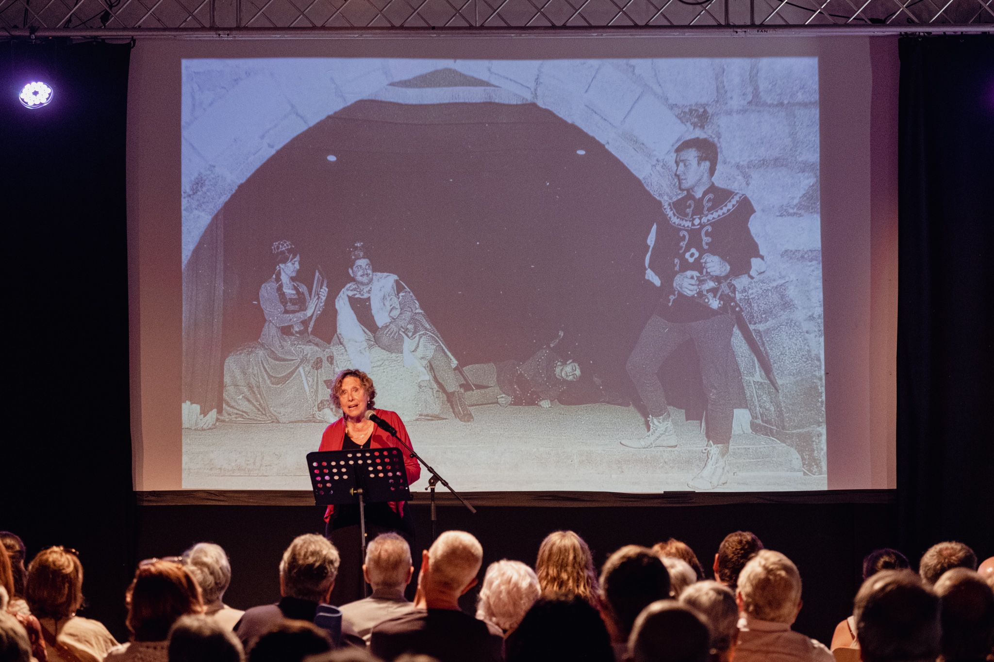 Teresa Canas, filla d'Eugeni Canas, a l'Homenatge d'Ernest Naté. FOTO: Ale Gómez