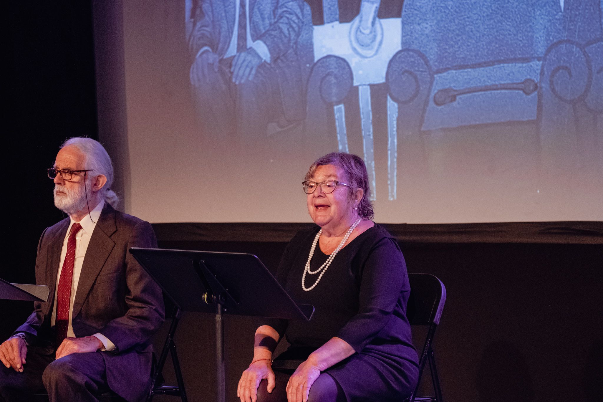 Pere Codó i Montserrat Español a l'homenatge d'Ernest Naté a la Sala Clavé de la Unió Santcugatenca. FOTO: Ale Gómez