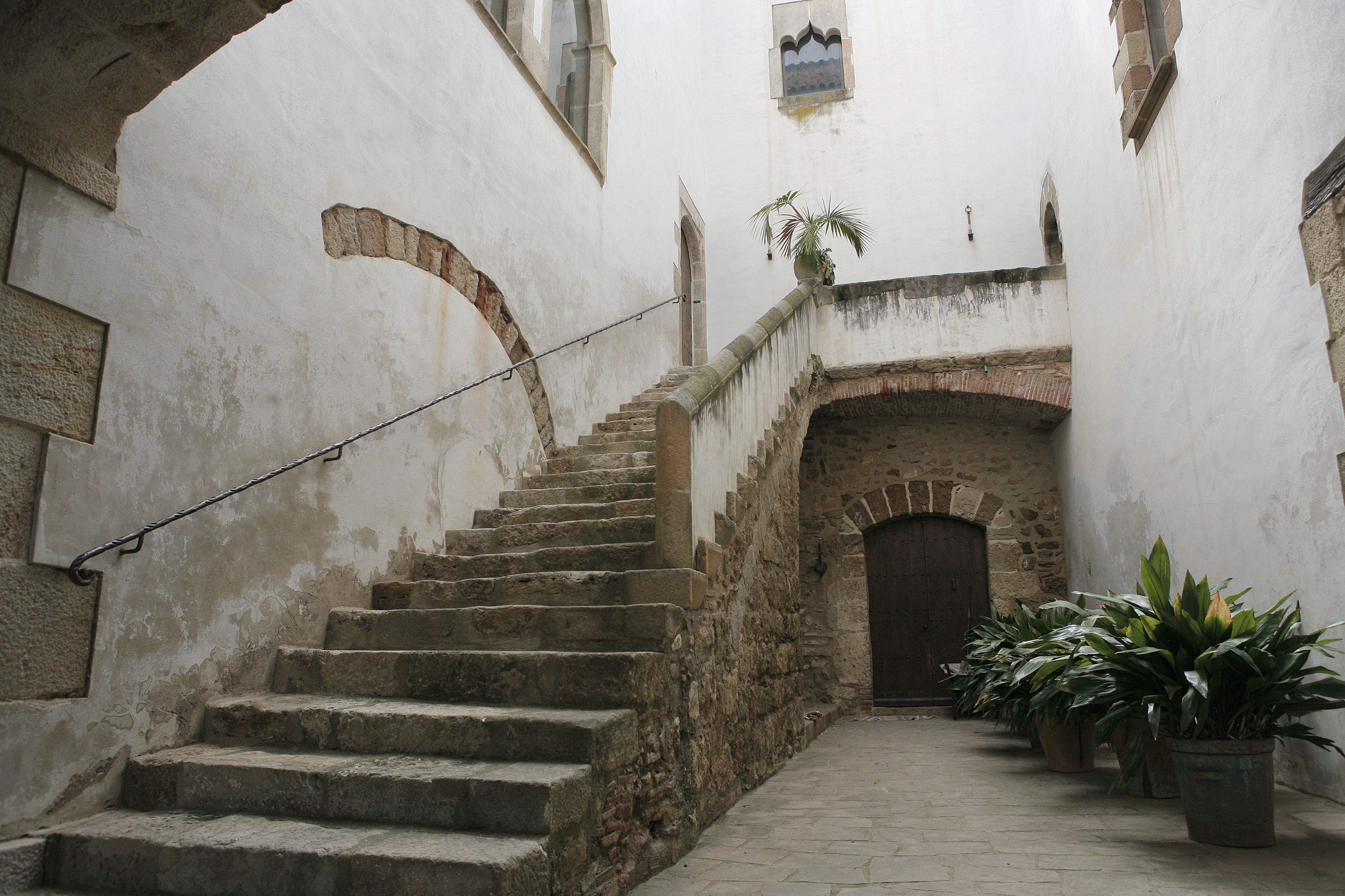 Masia de Torre Negra per dins