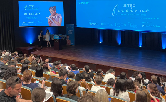 Entrega de premis d'AMIC Ficcions, concurs literari. FOTO: AMIC