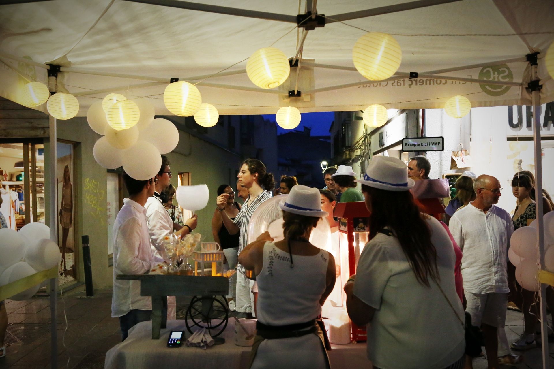 Nit en Blanc 2022. Foto: Anna Bassa