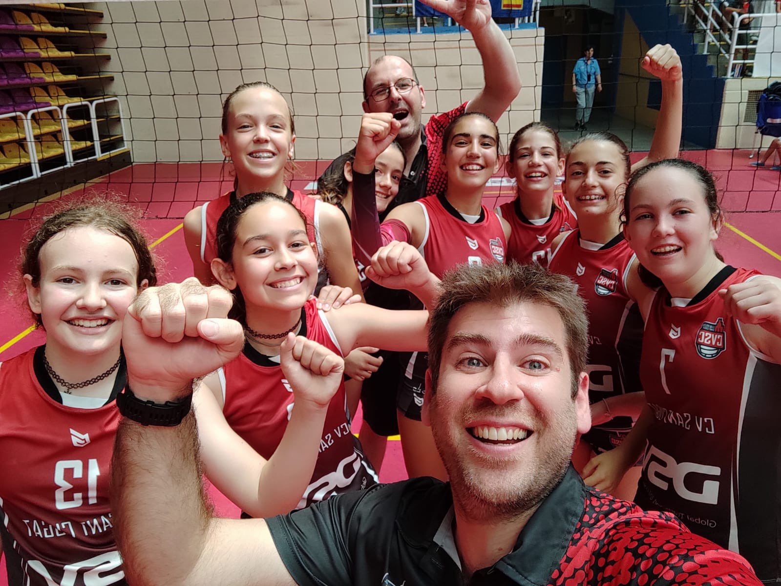 El conjunt aleví del DSV Club Voleibol Sant Cugat ha guanyat el Campionat d'Espanya. FOTO: Cedida