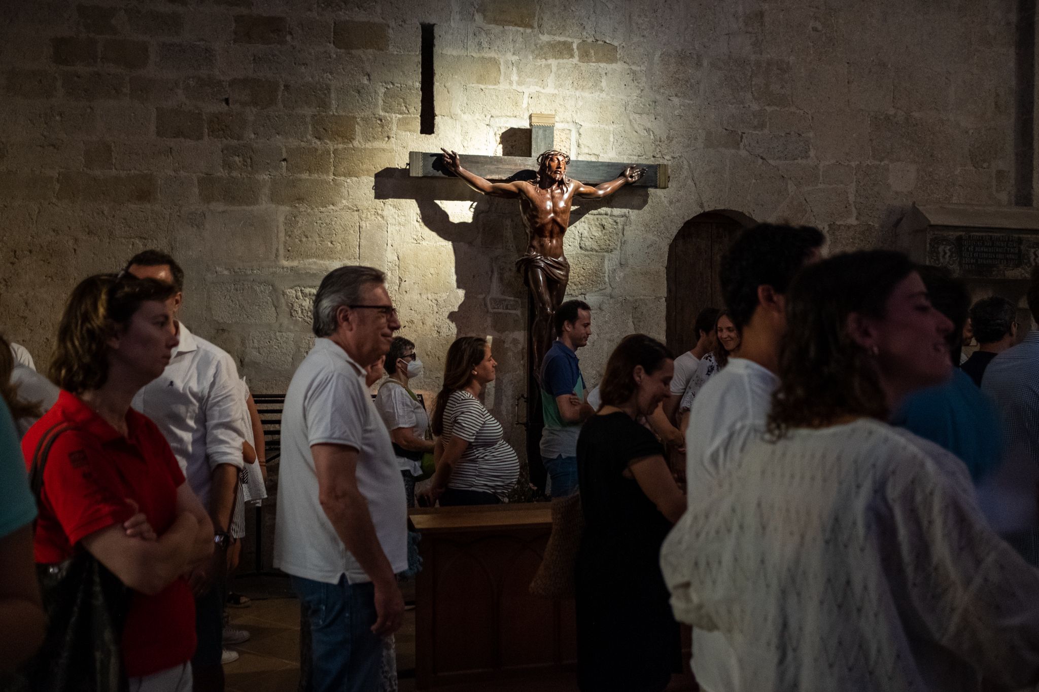 Els santcugatencs s'han reunit als voltants del Monestir per celebrar el Corpus Christi. FOTO: Ale Gómez