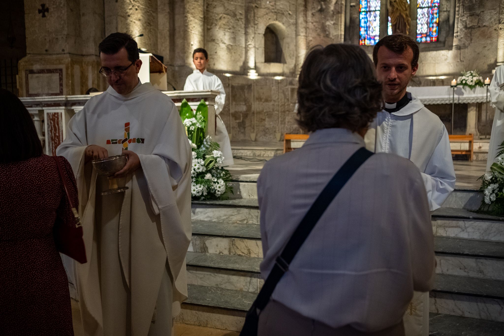 Els santcugatencs s'han reunit als voltants del Monestir per celebrar el Corpus Christi. FOTO: Ale Gómez