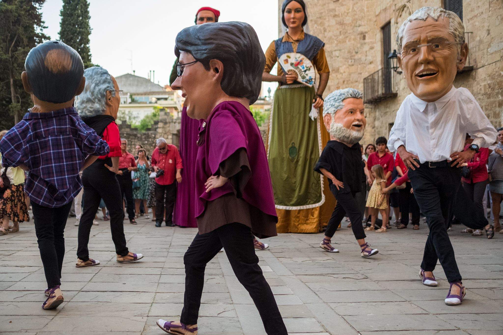 Els santcugatencs s'han reunit als voltants del Monestir per celebrar el Corpus Christi. FOTO: Ale Gómez