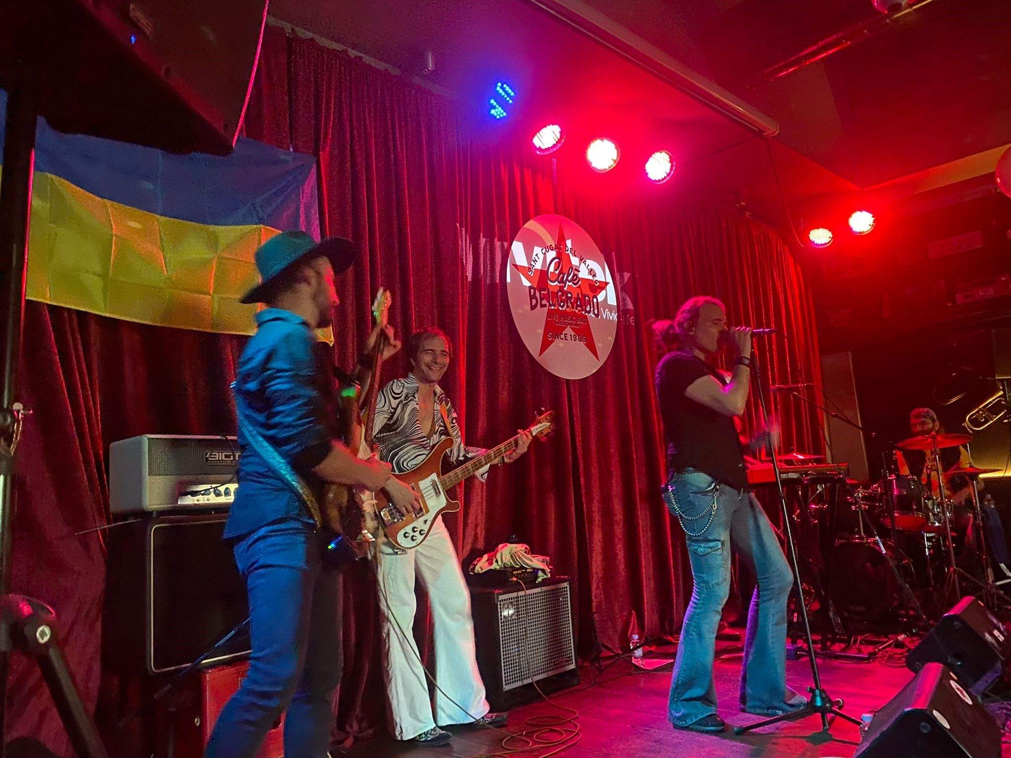 Concert solidari al Cafè Belgrado. FOTO: Cedida