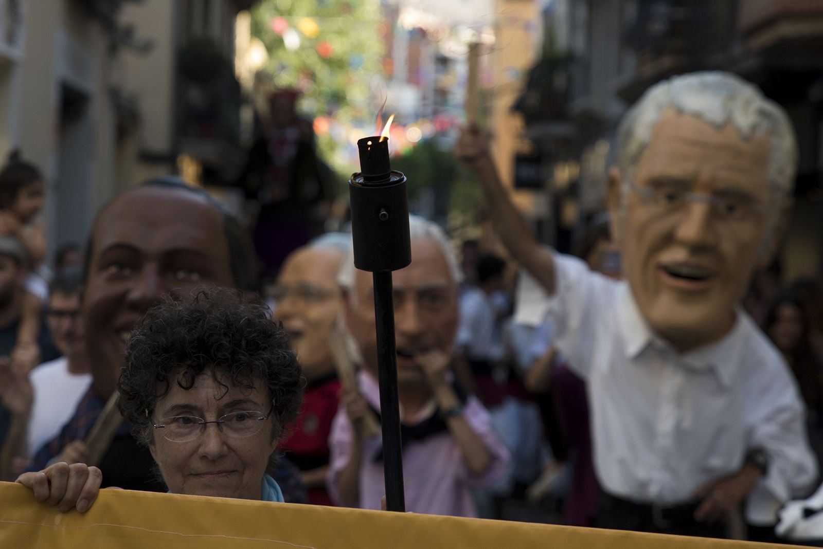 Inici del cercavila de la plaça del Dr. Galtés. FOTO: Bernat Millet.