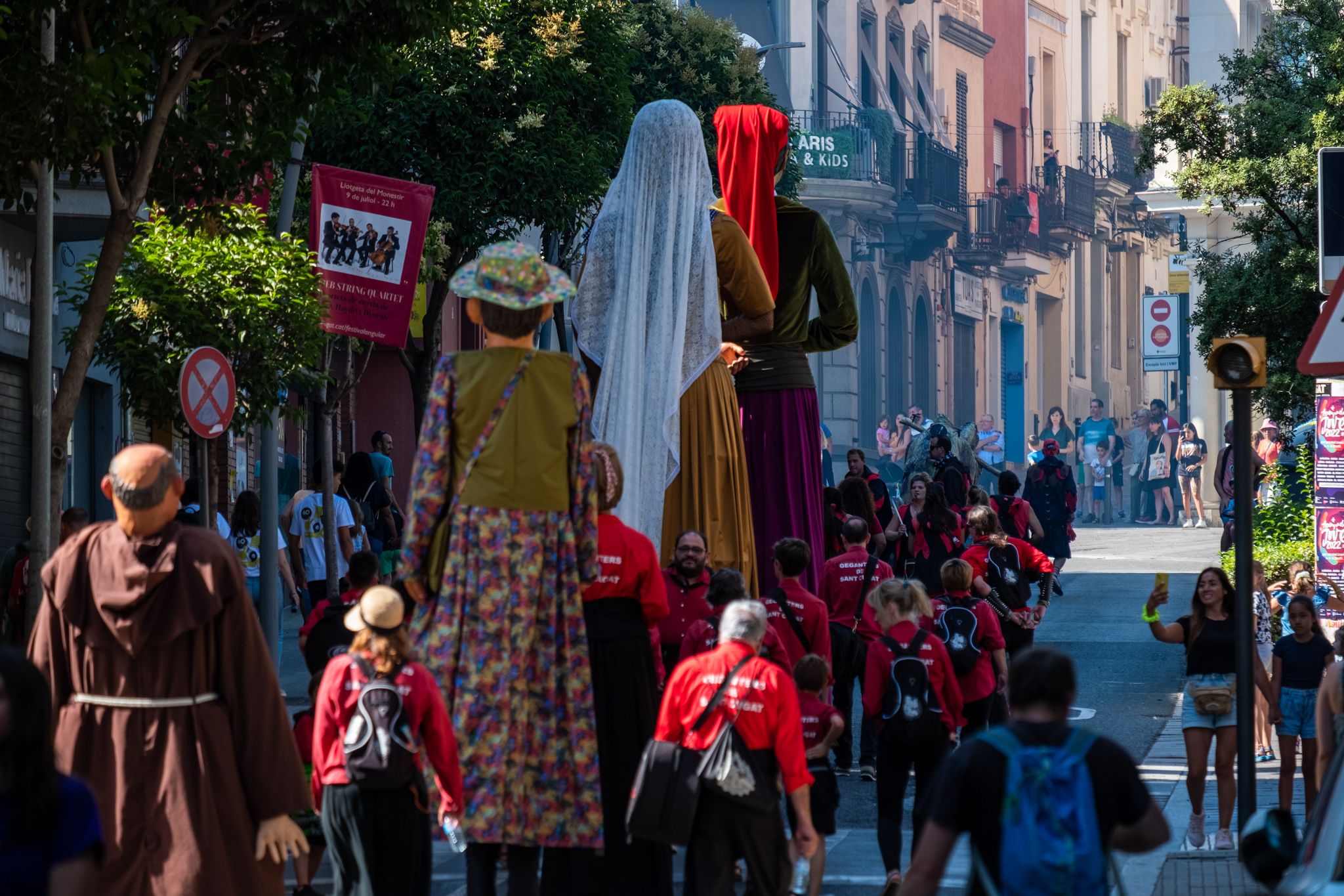 El Seguici de Sant Pere amb les entitats de cultura popular. FOTO: Ale Gómez