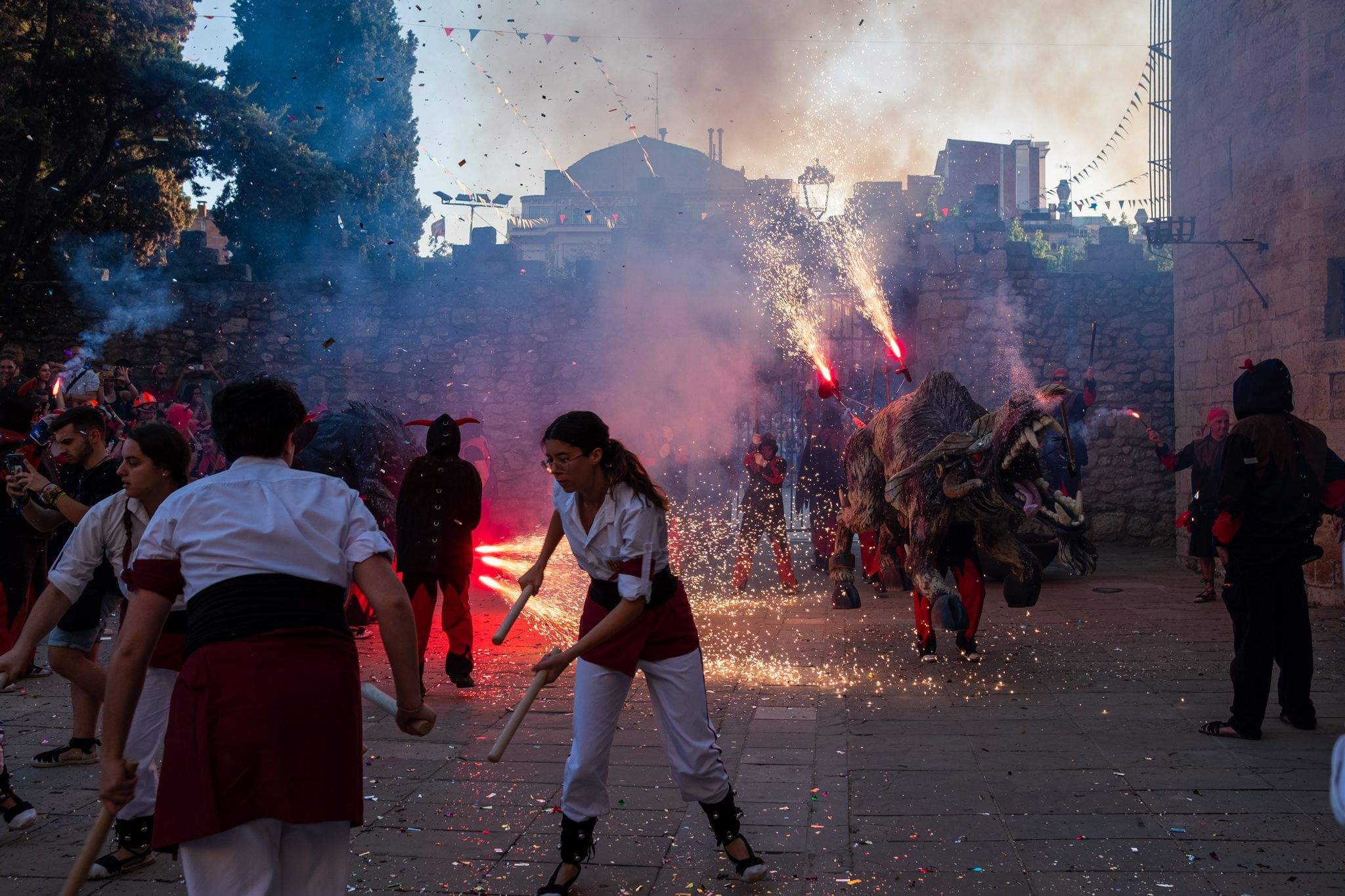 Esclat de Festa Major al Seguici de Sant Pere. FOTO: Ale Gómez