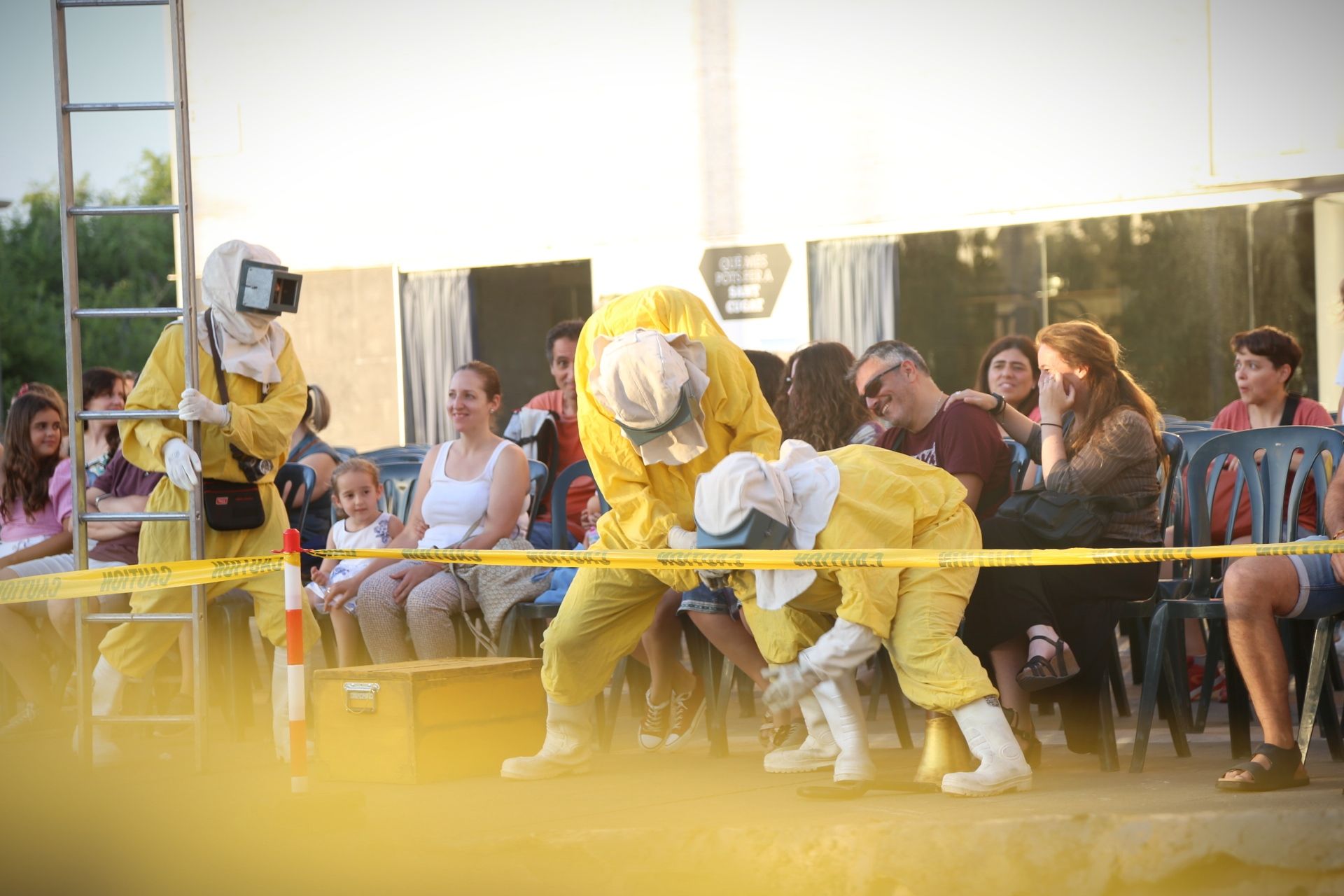 L'obra 'Asteroid' treu un somriure als carrers de Sant Cugat. FOTO: Anna Bassa
