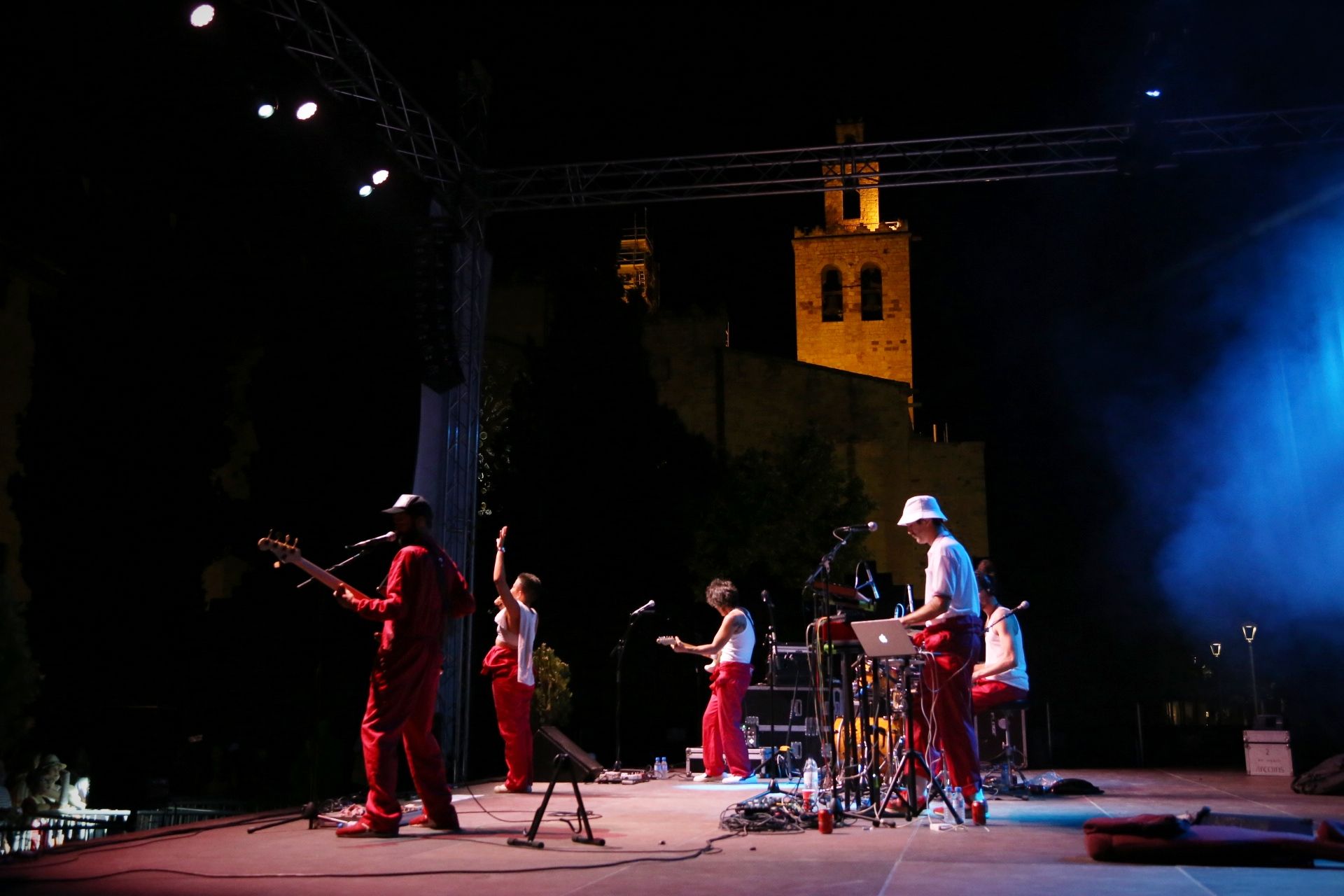 Nit de versions amb La Banda del Coche Rojo. FOTO: Anna Bassa