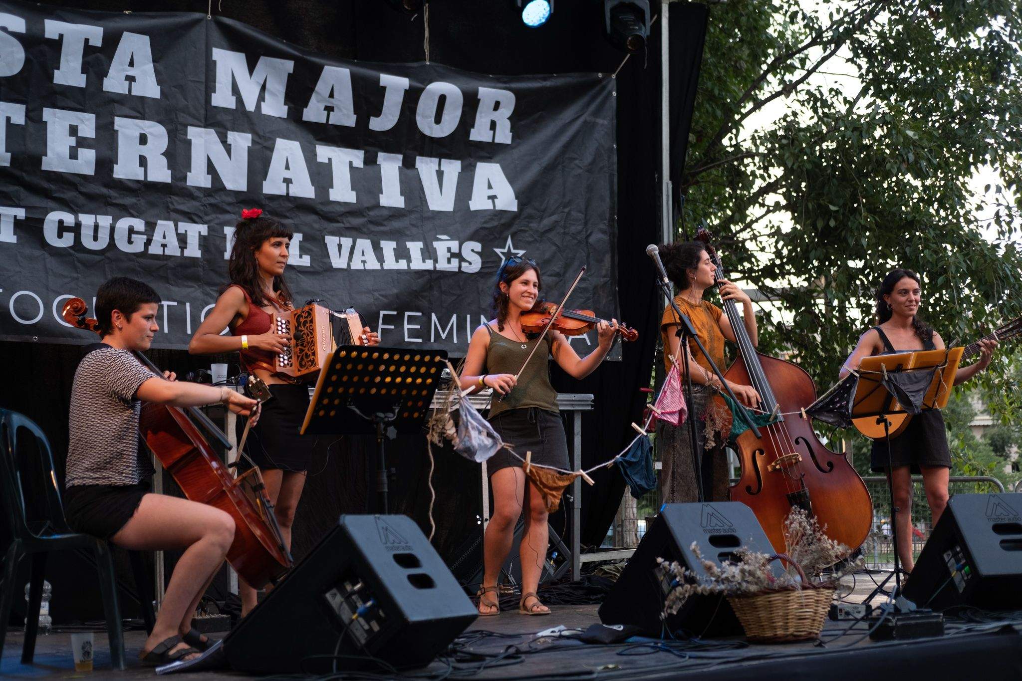 El pregó de la XII edició de la Festa Major Alternativa. FOTO: Ale Gómez