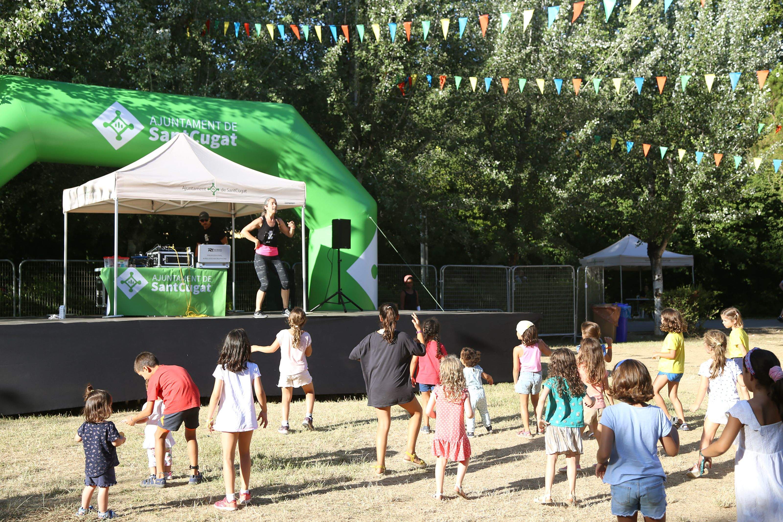 Zumba, Festa de l'Esport al carrer. FOTO: Anna Bassa