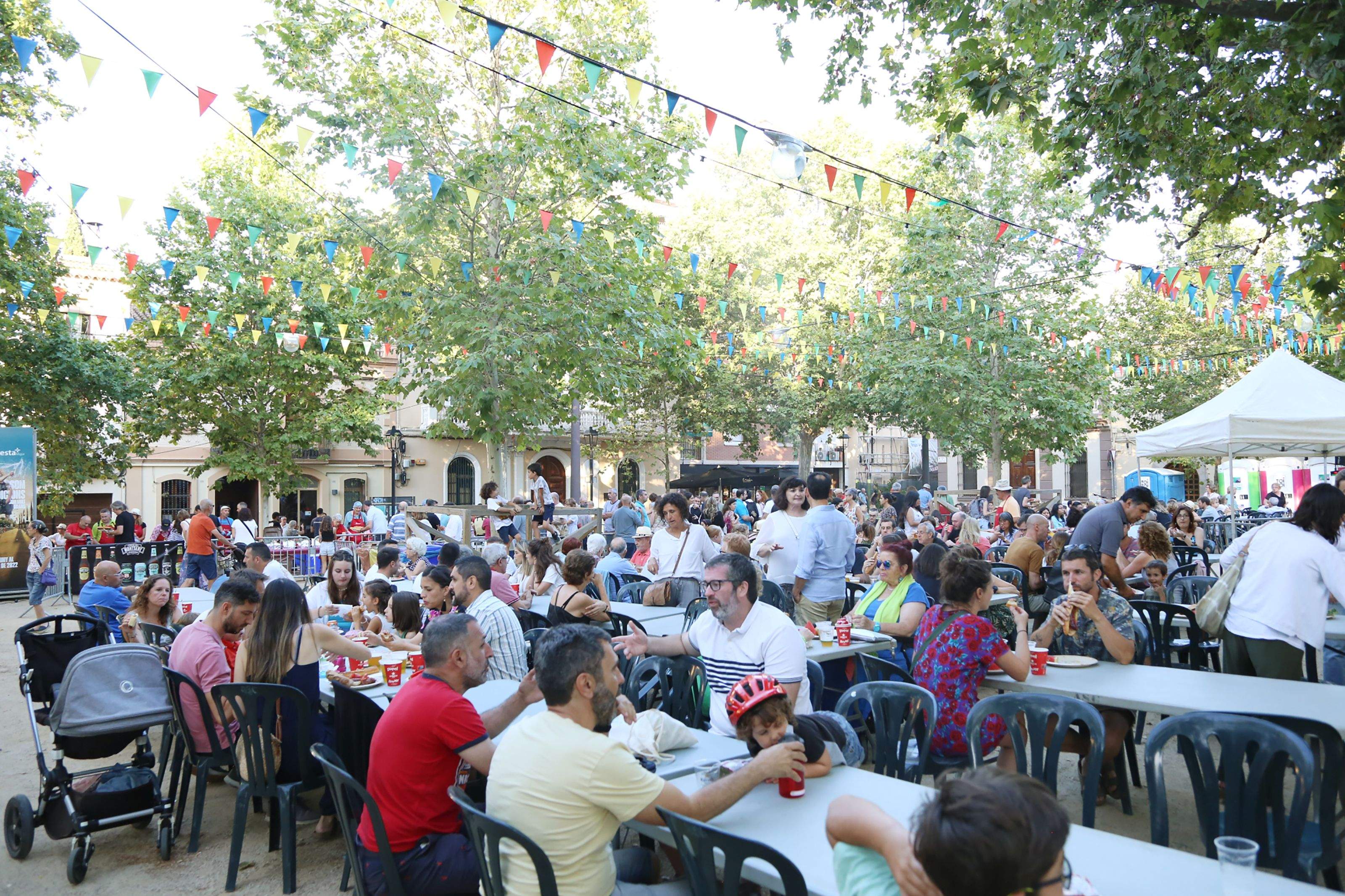 Botifarrada popular del Club Muntanyenc Sant Cugat. FOTO: Anna Bassa