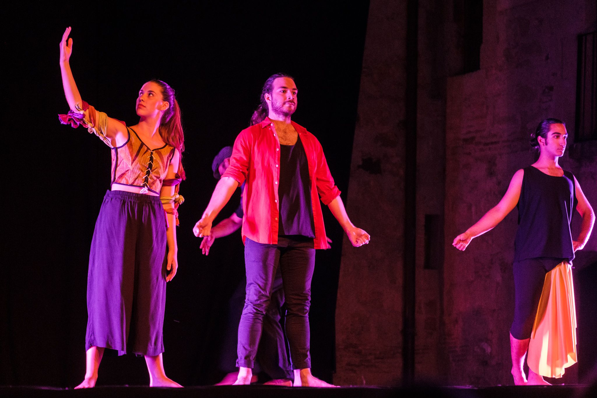 “El Cos que ens fa”, estrena del nou espectacle del Cos de Dansa de l’Esbart Sant Cugat. FOTO: Ale Gómez