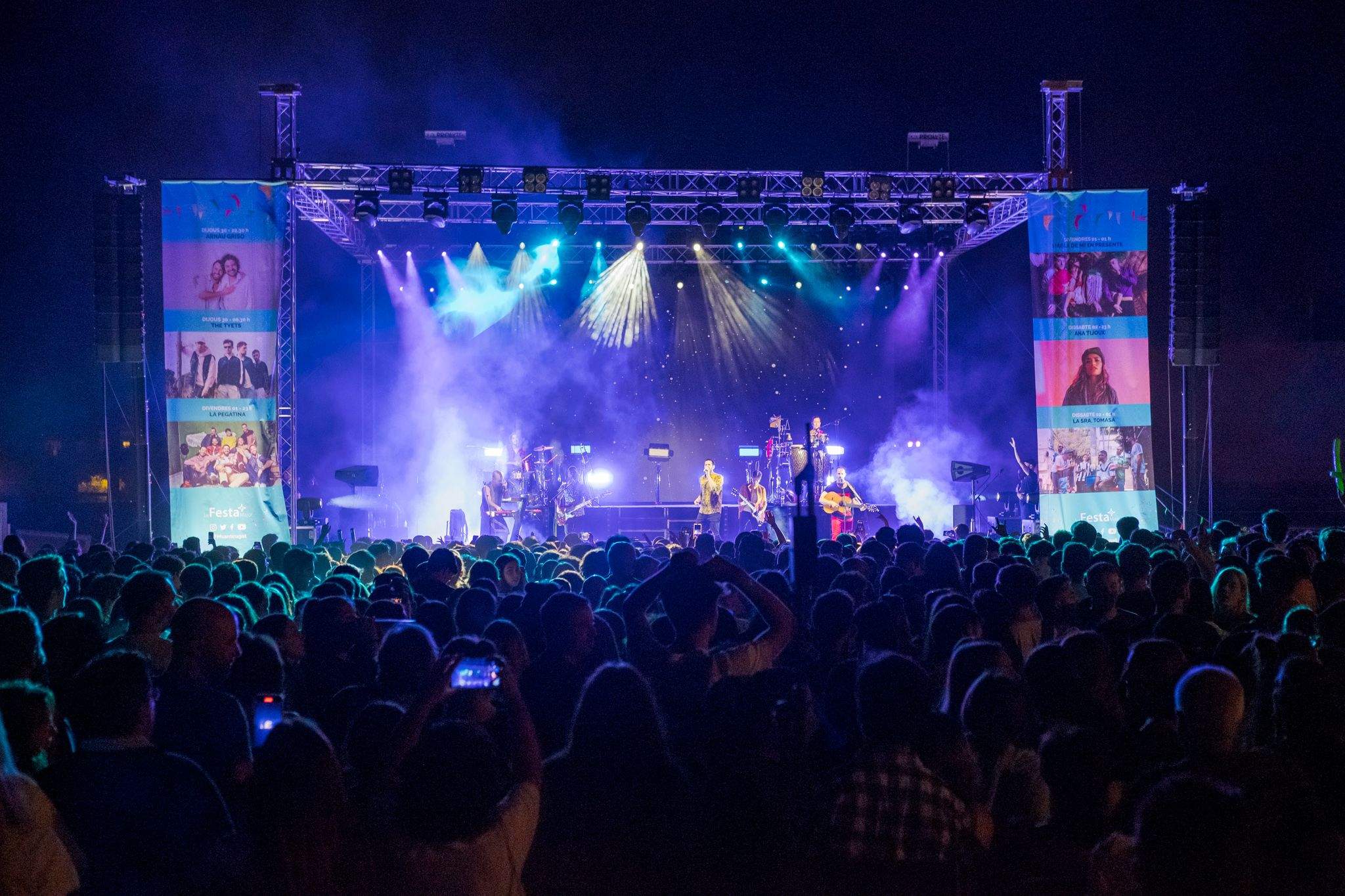 La Pegatina, en concert, presenta el nou disc "Hacia otra parte". FOTO: Ale Gómez
