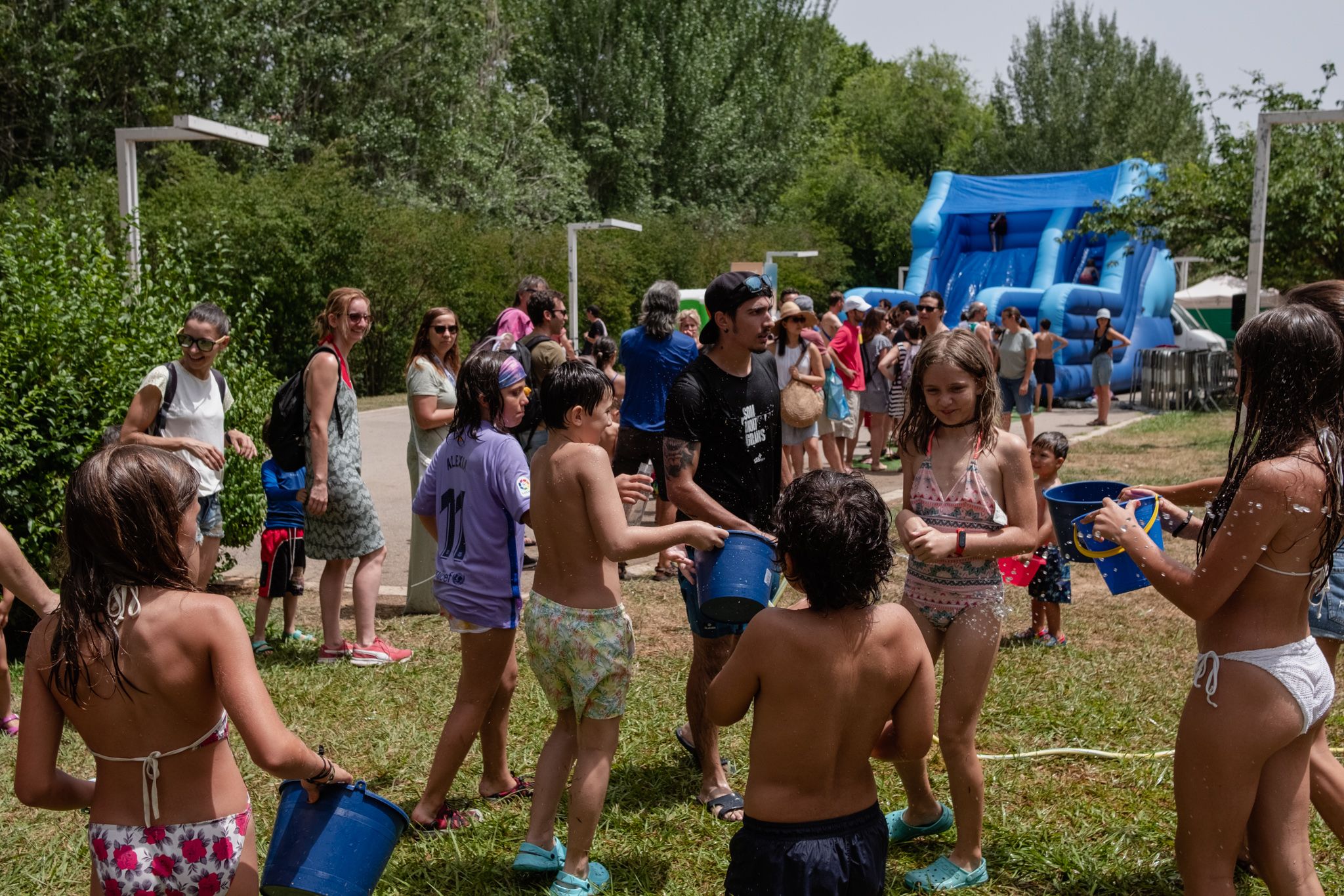 Festa de l’aigua a la Festa de l’Esport al Carrer (Parc Central). FOTO: Ale Gómez
