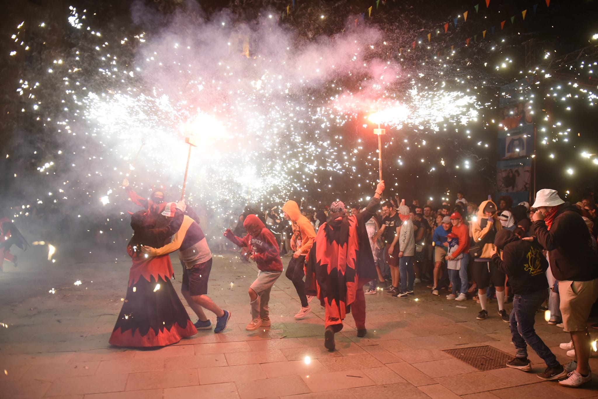 Correfoc dels Diables per Festa Major. FOTO: Lara Castañeda
