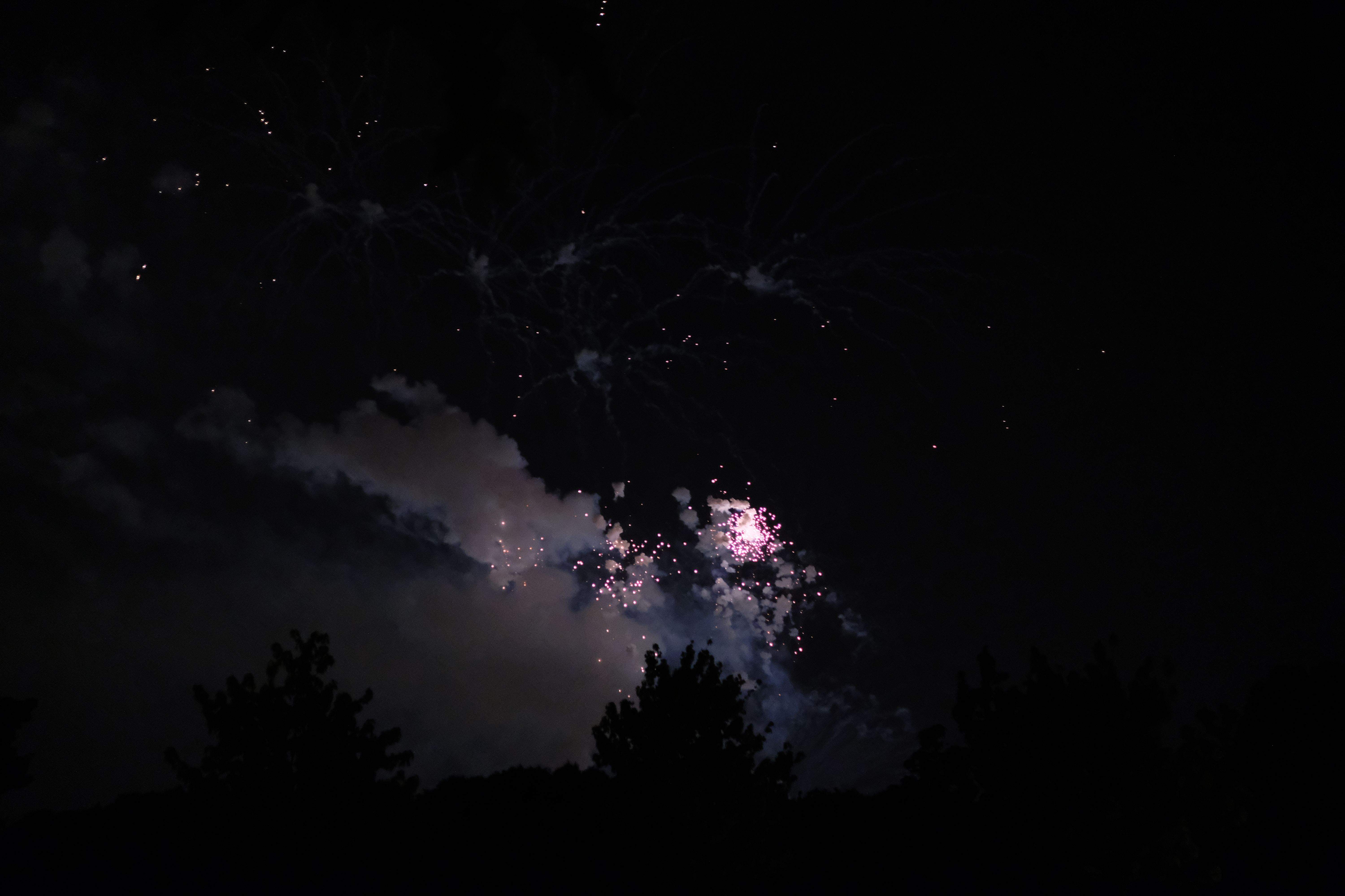 El Castell de Focs ha posat punt final a la Festa Major de Sant Cugat 2022. FOTO: Ale Gómez