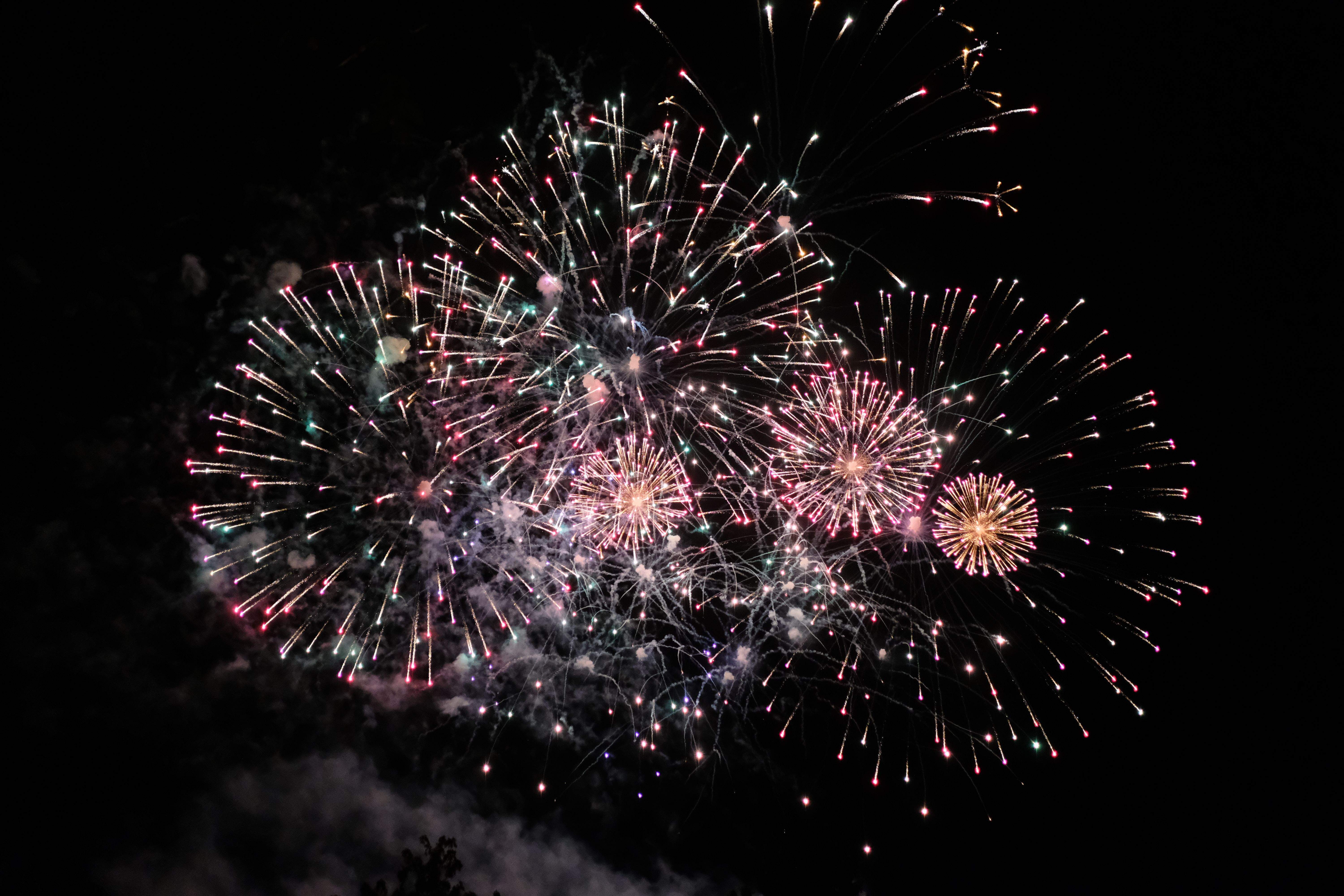 El Castell de Focs ha posat punt final a la Festa Major de Sant Cugat 2022. FOTO: Ale Gómez