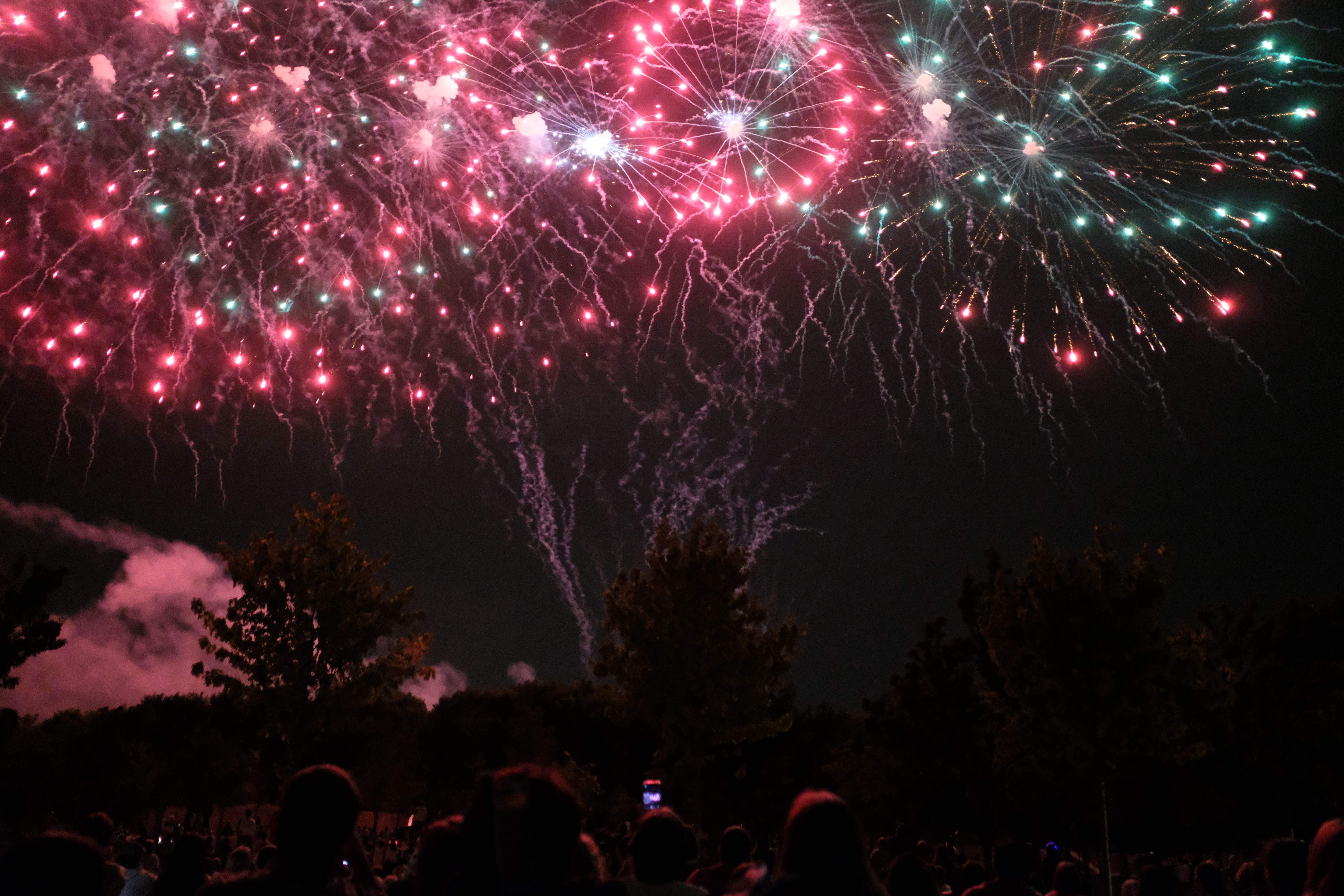 El Castell de Focs ha posat punt final a la Festa Major de Sant Cugat 2022. FOTO: Ale Gómez