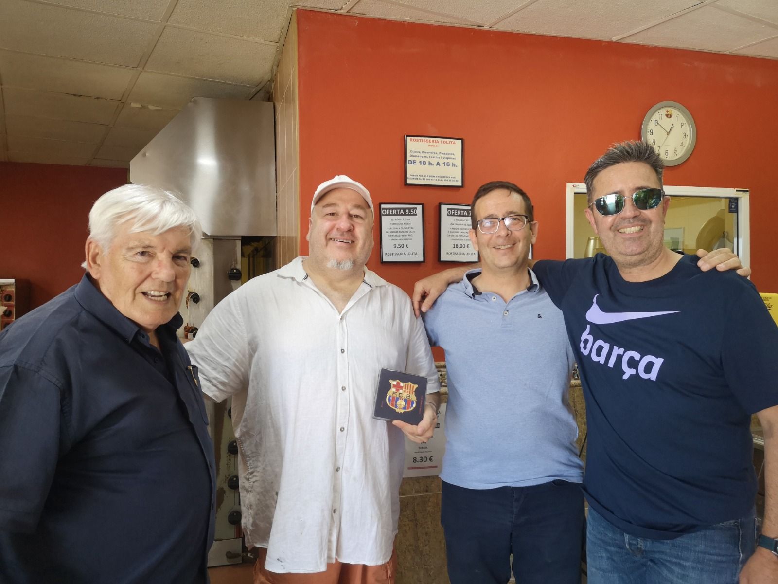 Obsequi a Esteve Giordanino. FOTO: Penya Blaugrana