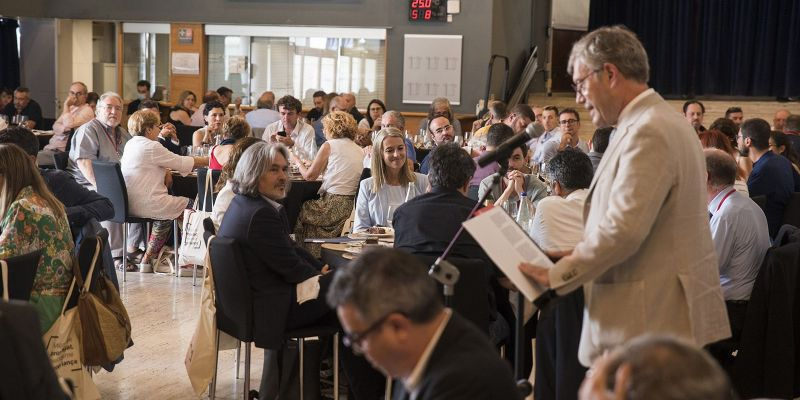 Assemblea pel 25è aniversari de l'AMIC. FOTO: Bernat Millet.