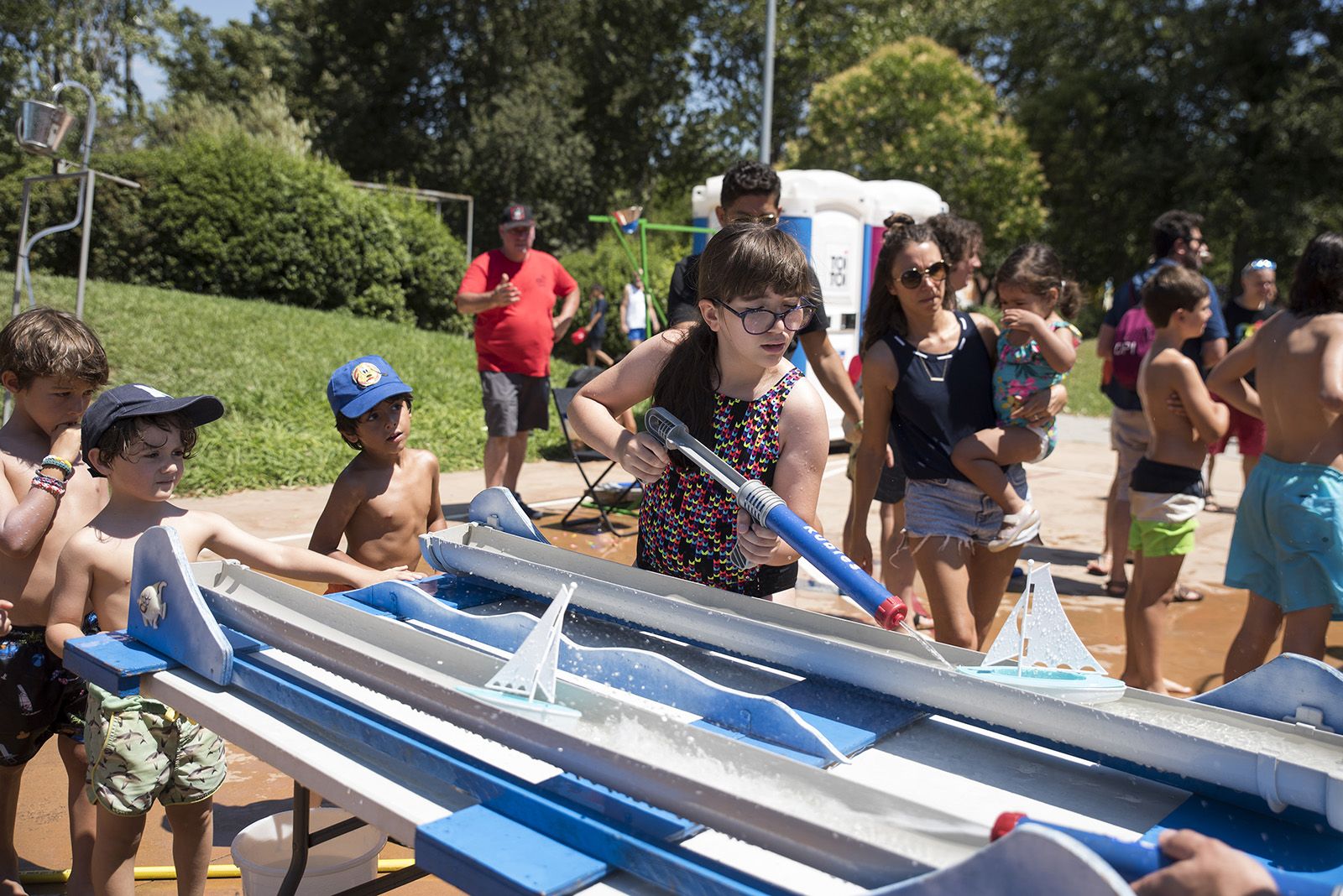 Festa de l'aigua de la Festa Major de Mira-Sol. FOTO: Bernat Millet.