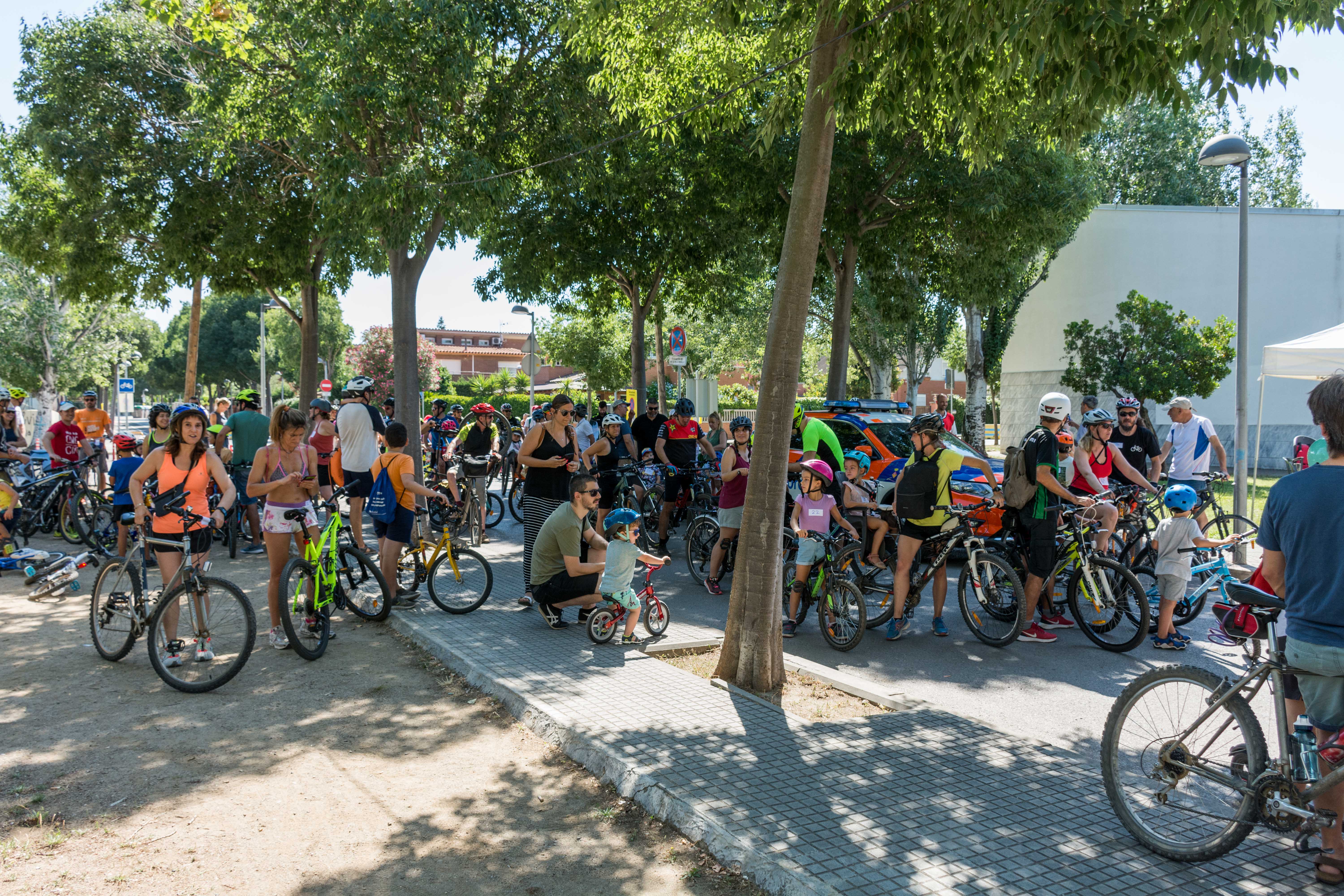 Bicicletada Popular durant la Festa Major de Mira-sol. FOTO: Carmelo Jiménez