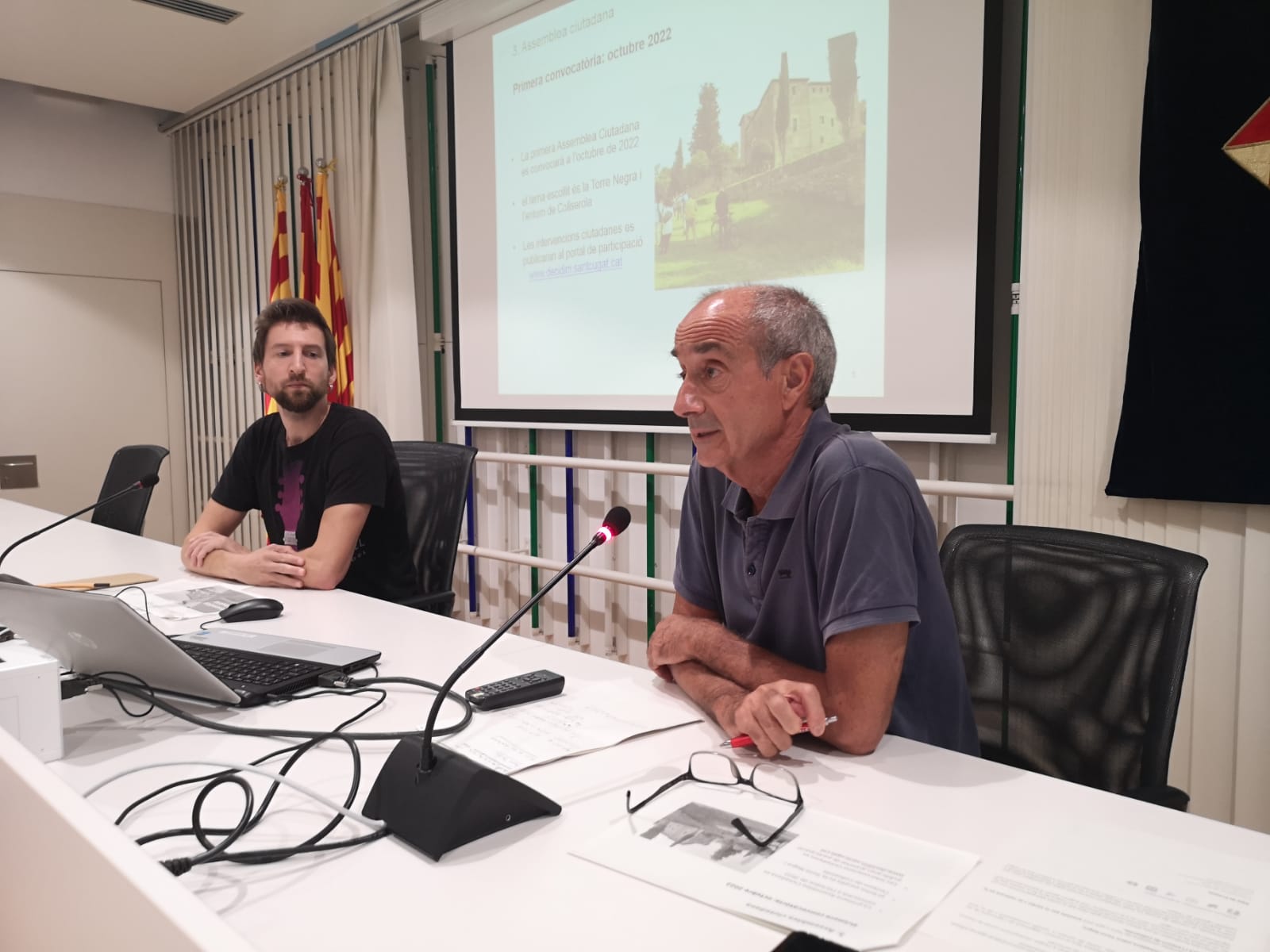Marco Simarro i Carles Castell presentant fa dos mesos l'Assemblea Ciutadana. FOTO: Ajuntament