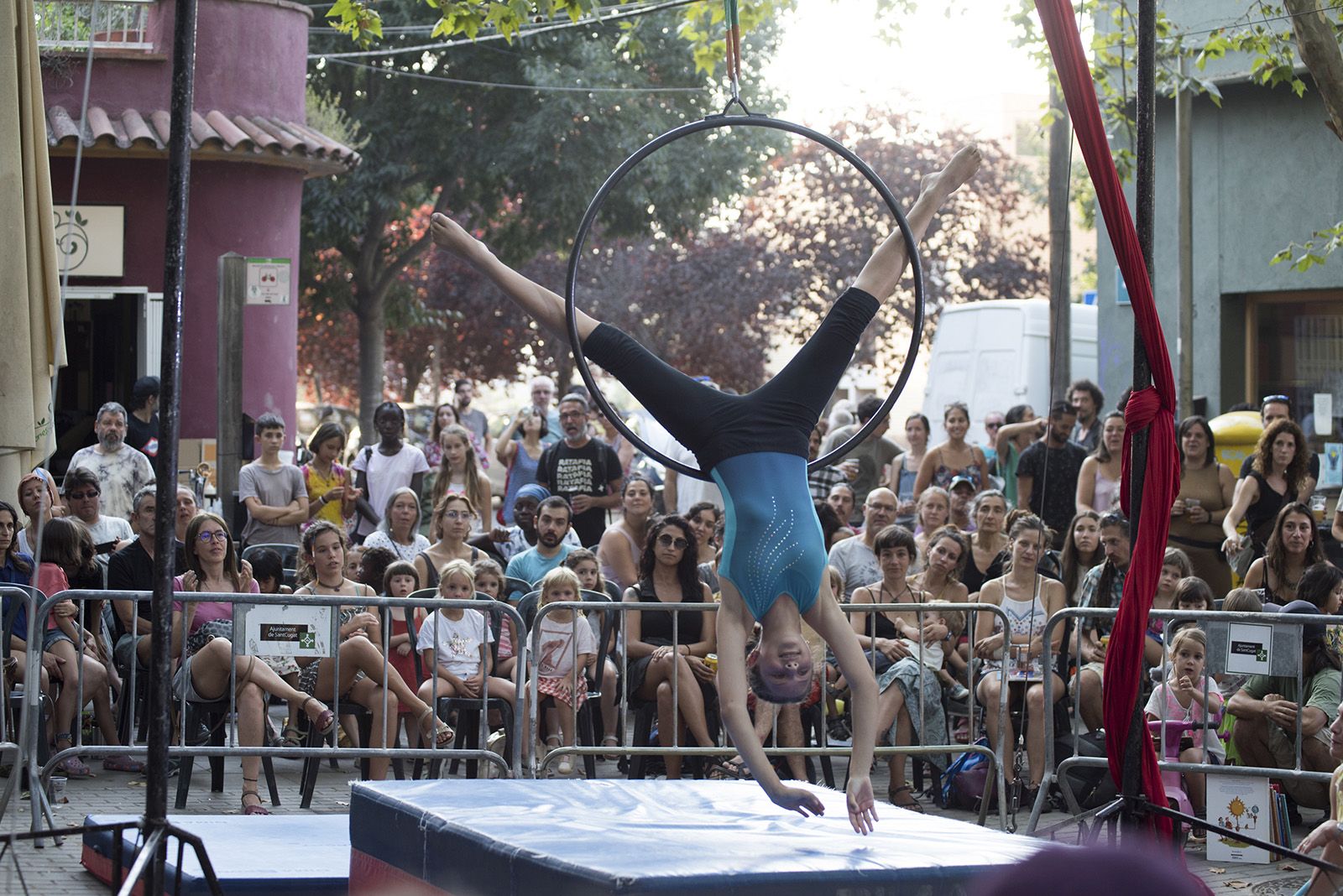 Mostra de Circ Escola Aire i Cabaret d'Aeris. FOTO: Bernat Millet.