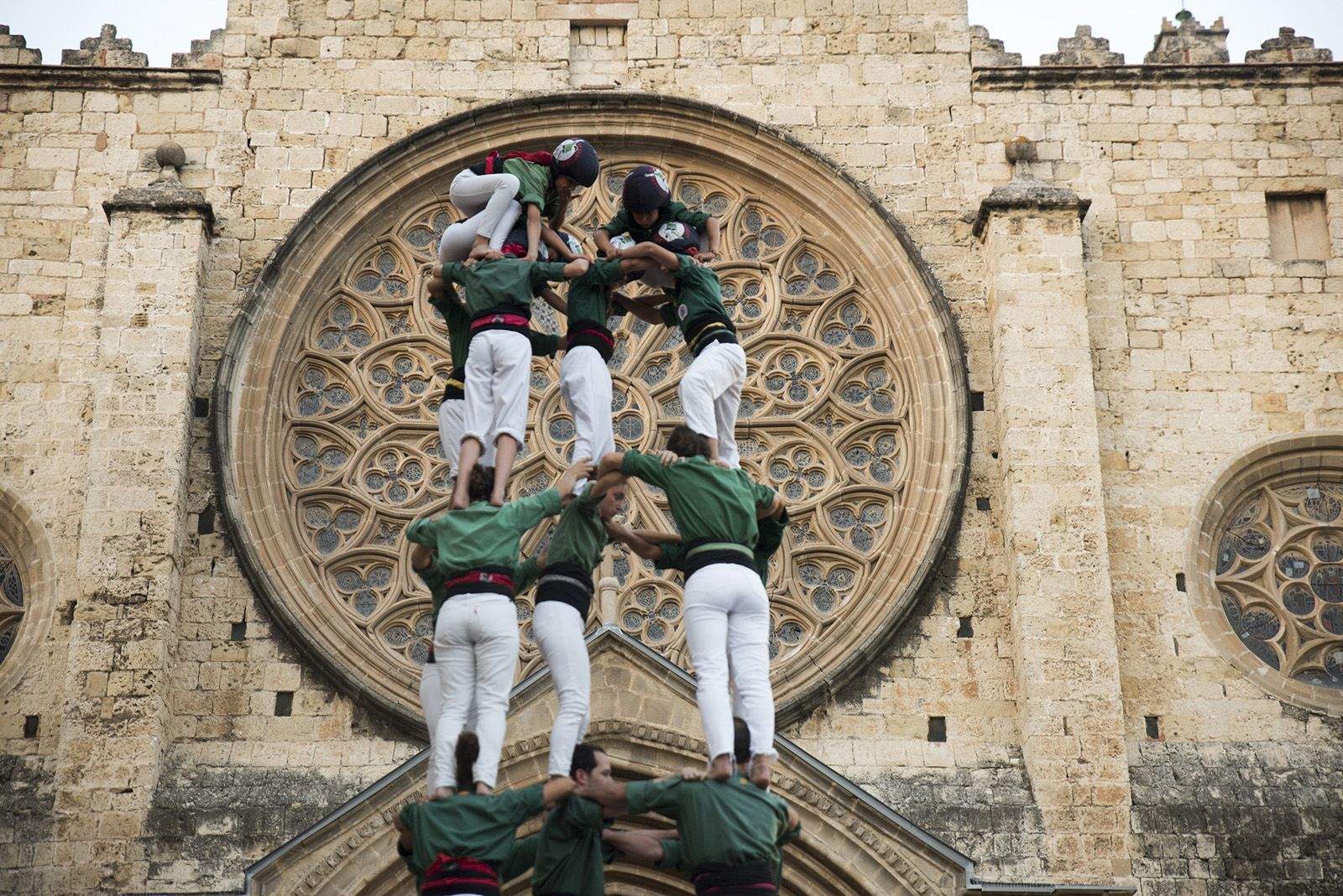 Els Castellers de Sant Cugat a la Diada de la Llotgeta. FOTO: Bernat Millet
